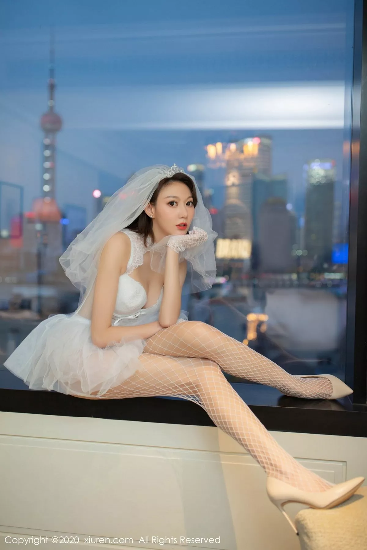 [XiuRen秀人网]第2328期艺轩写真 [76P]-010