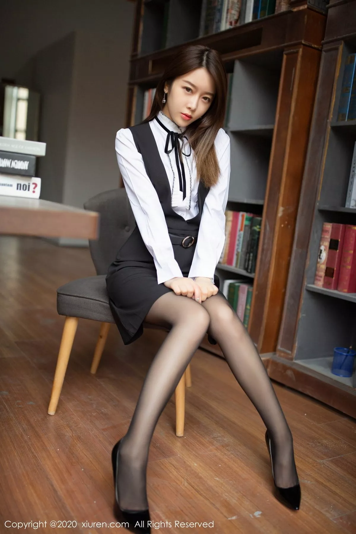 [XiuRen秀人网]第2338期夏诗雯写真 [68P]-004