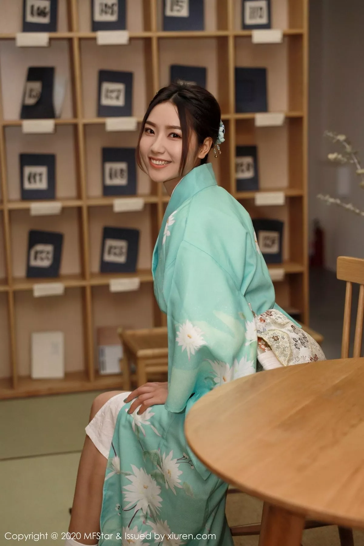 [MFStar模范学院]第332期方子萱写真 [71P]-020
