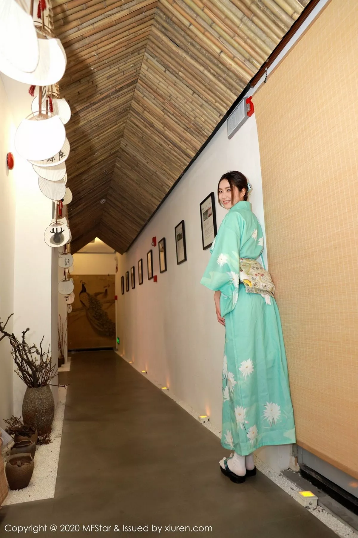 [MFStar模范学院]第332期方子萱写真 [71P]-034
