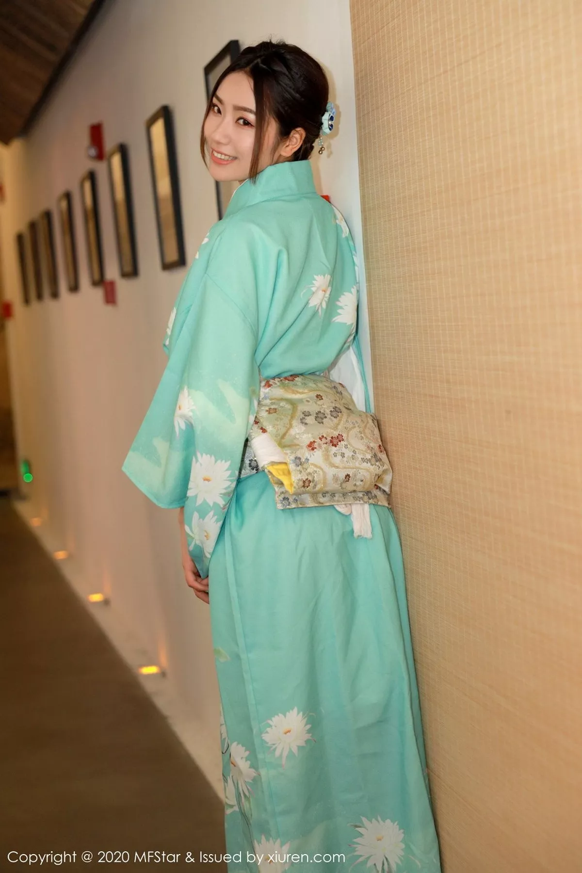[MFStar模范学院]第332期方子萱写真 [71P]-033
