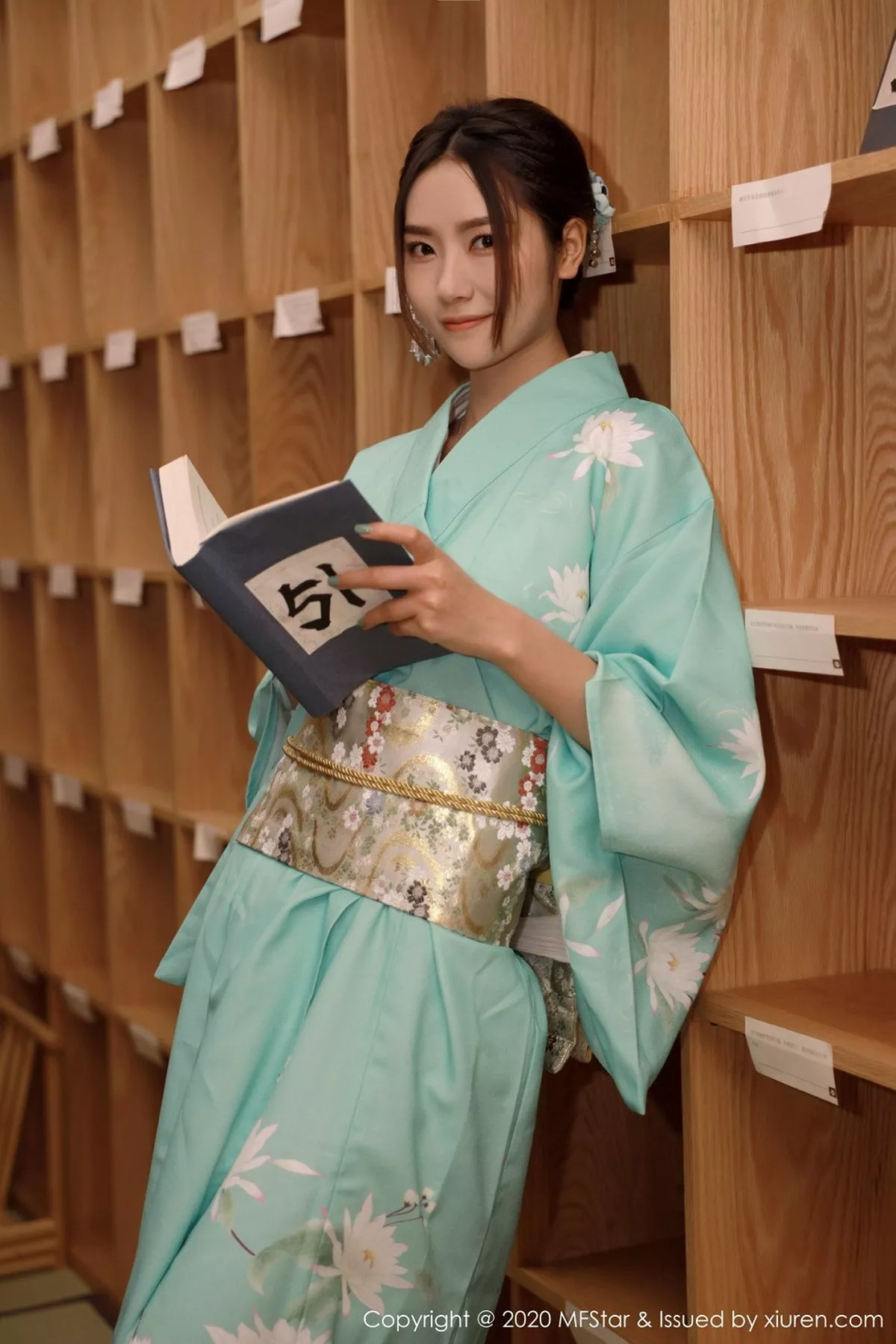 [MFStar模范学院]第332期方子萱写真 [71P]-015