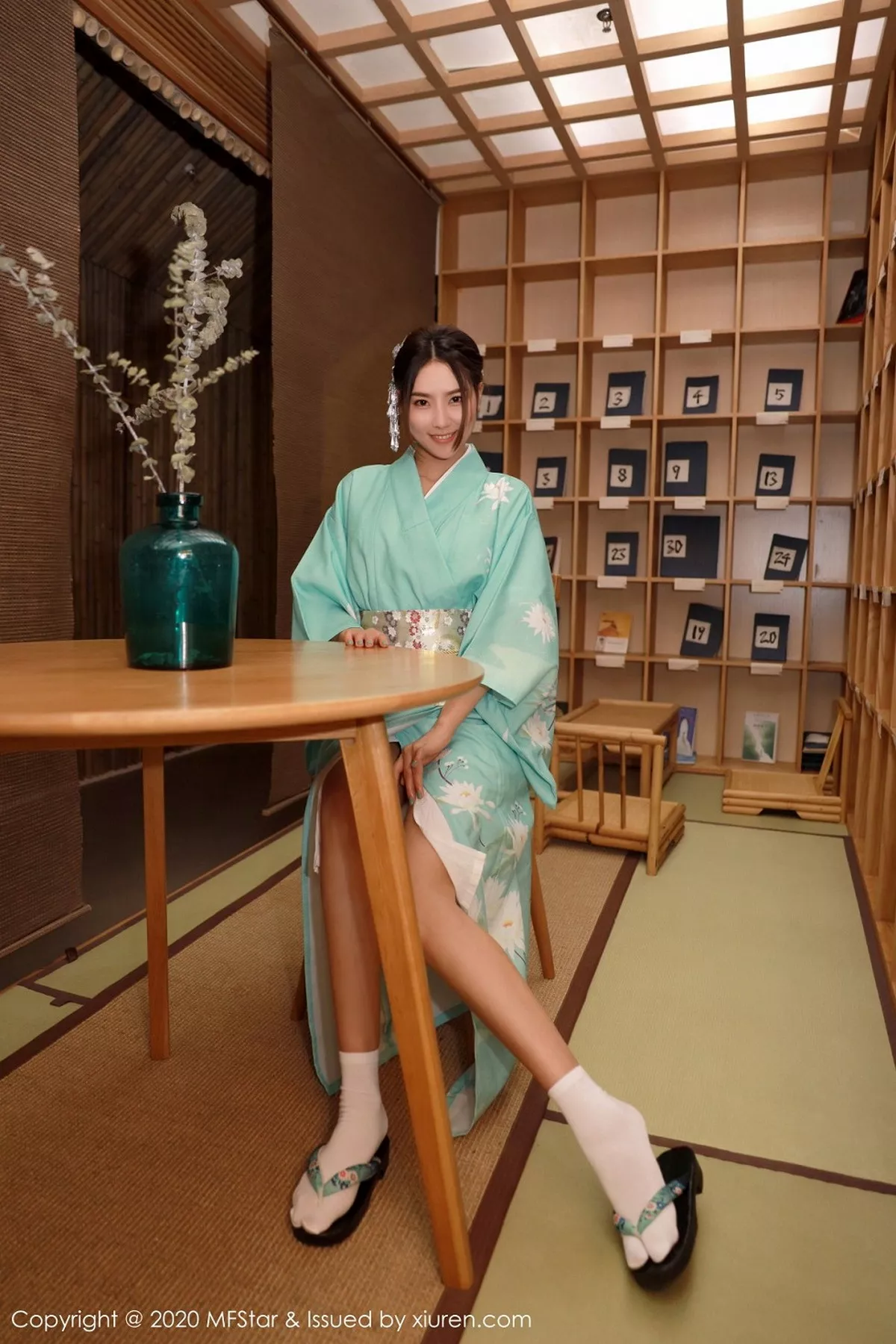 [MFStar模范学院]第332期方子萱写真 [71P]-002