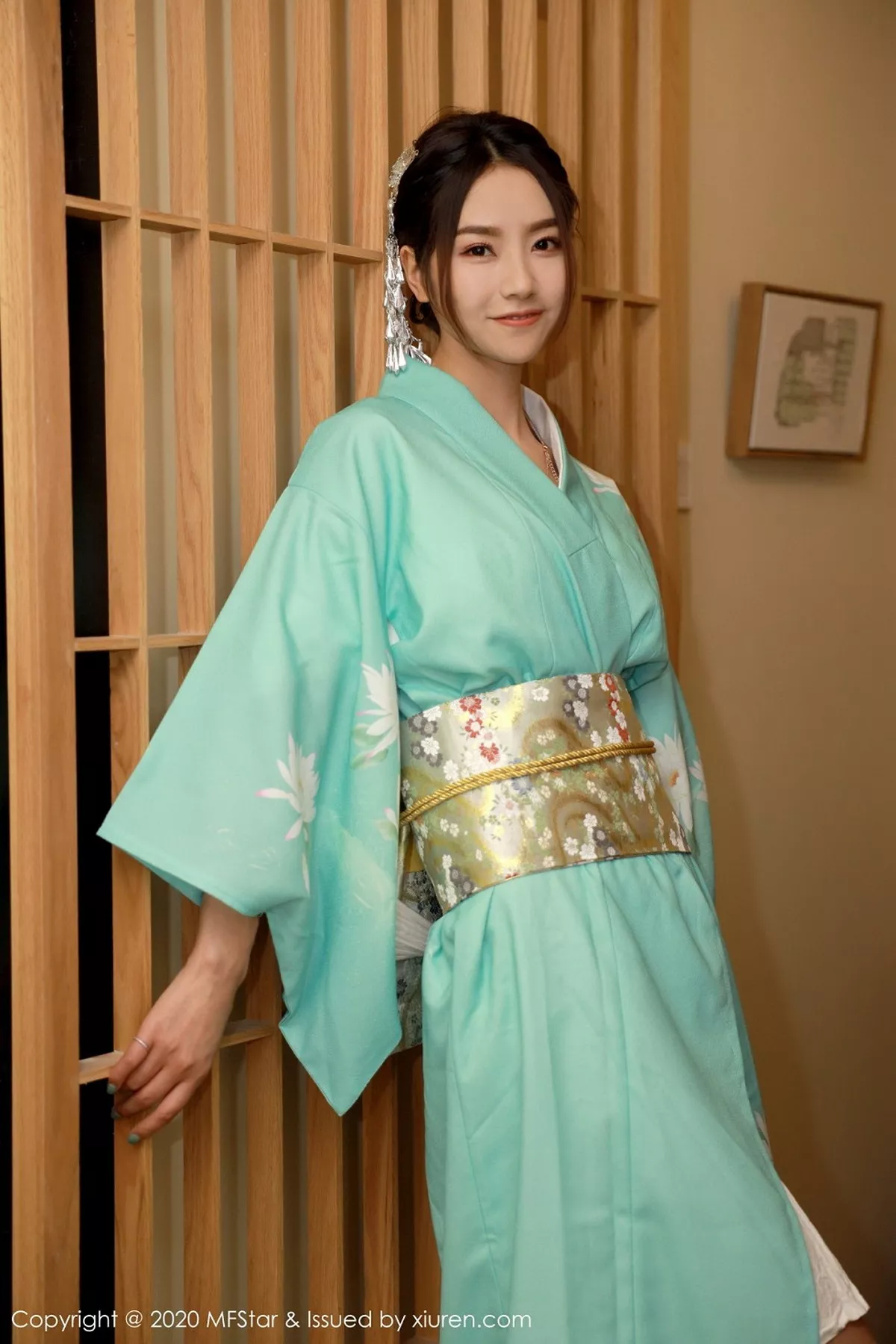 [MFStar模范学院]第332期方子萱写真 [71P]-036