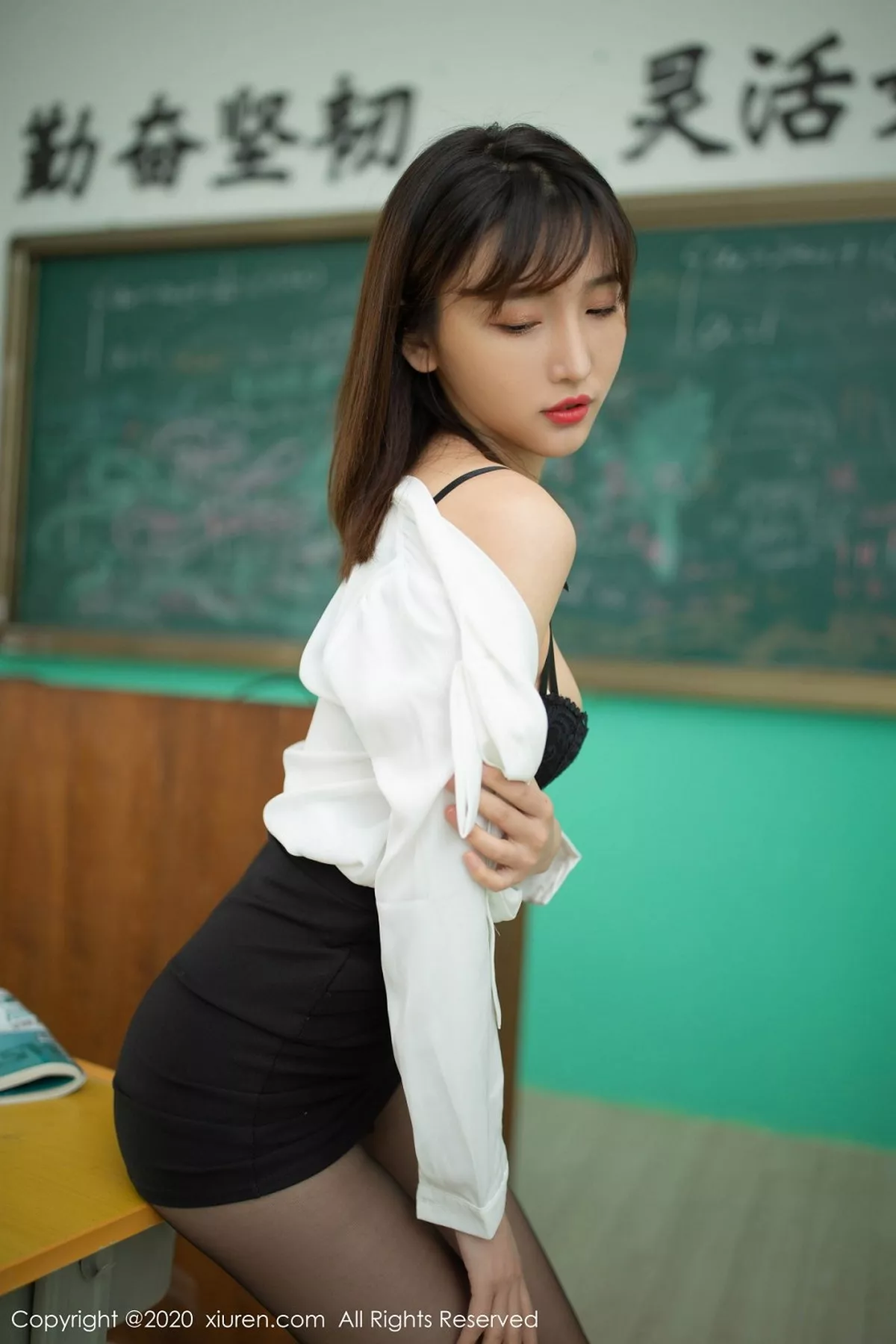 [XiuRen秀人网]第2343期陆萱萱写真 [72P]-031