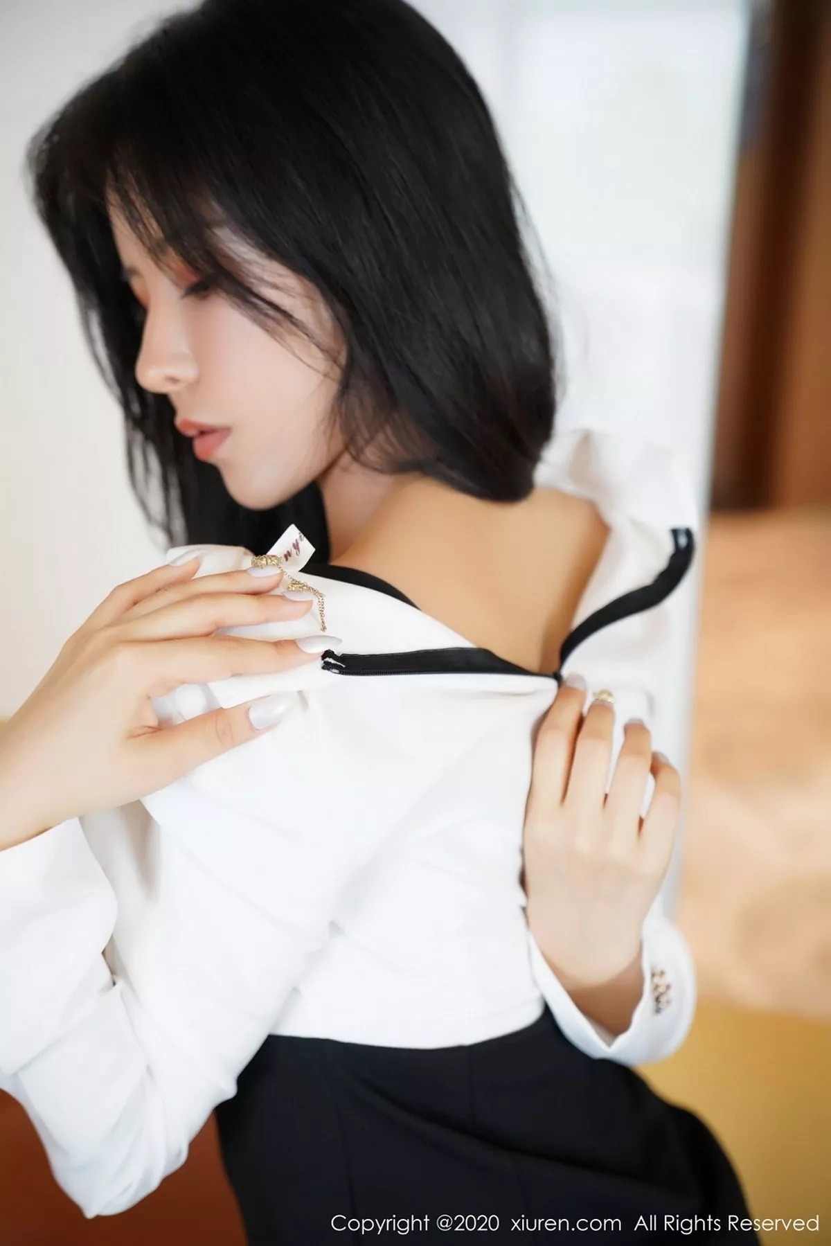 [XiuRen秀人网]第2346期奥莉写真 [40P]-021
