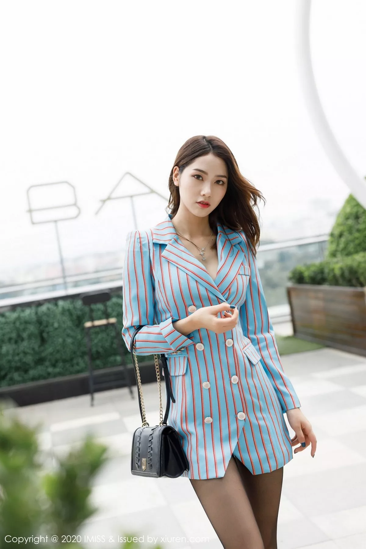 [Imiss爱蜜社]第472期方子萱写真 [54P]-010