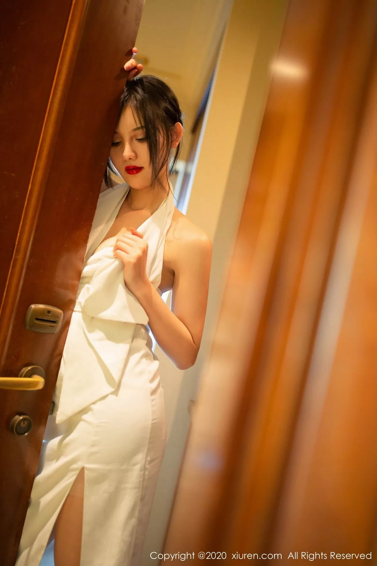 [XiuRen秀人网]第2389期就是阿朱啊写真 [68P]-008
