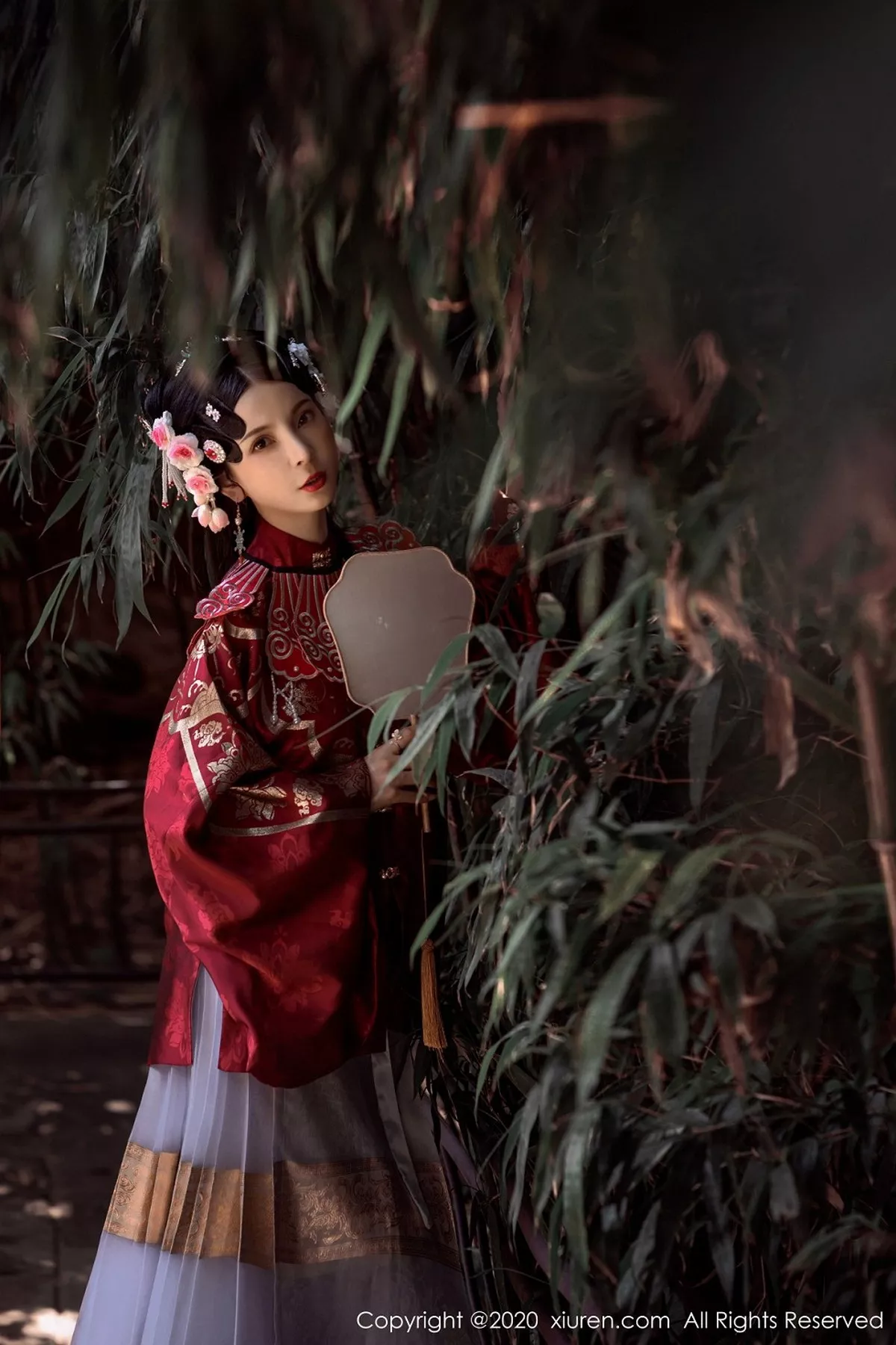 [XiuRen秀人网]第2395期小蛮妖写真 [85P]-005