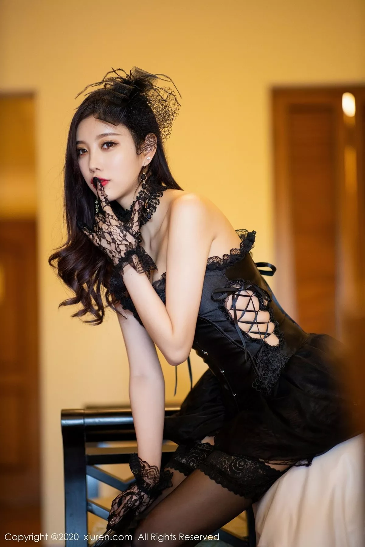 [XiuRen秀人网]第2400期杨晨晨写真 [56P]-013