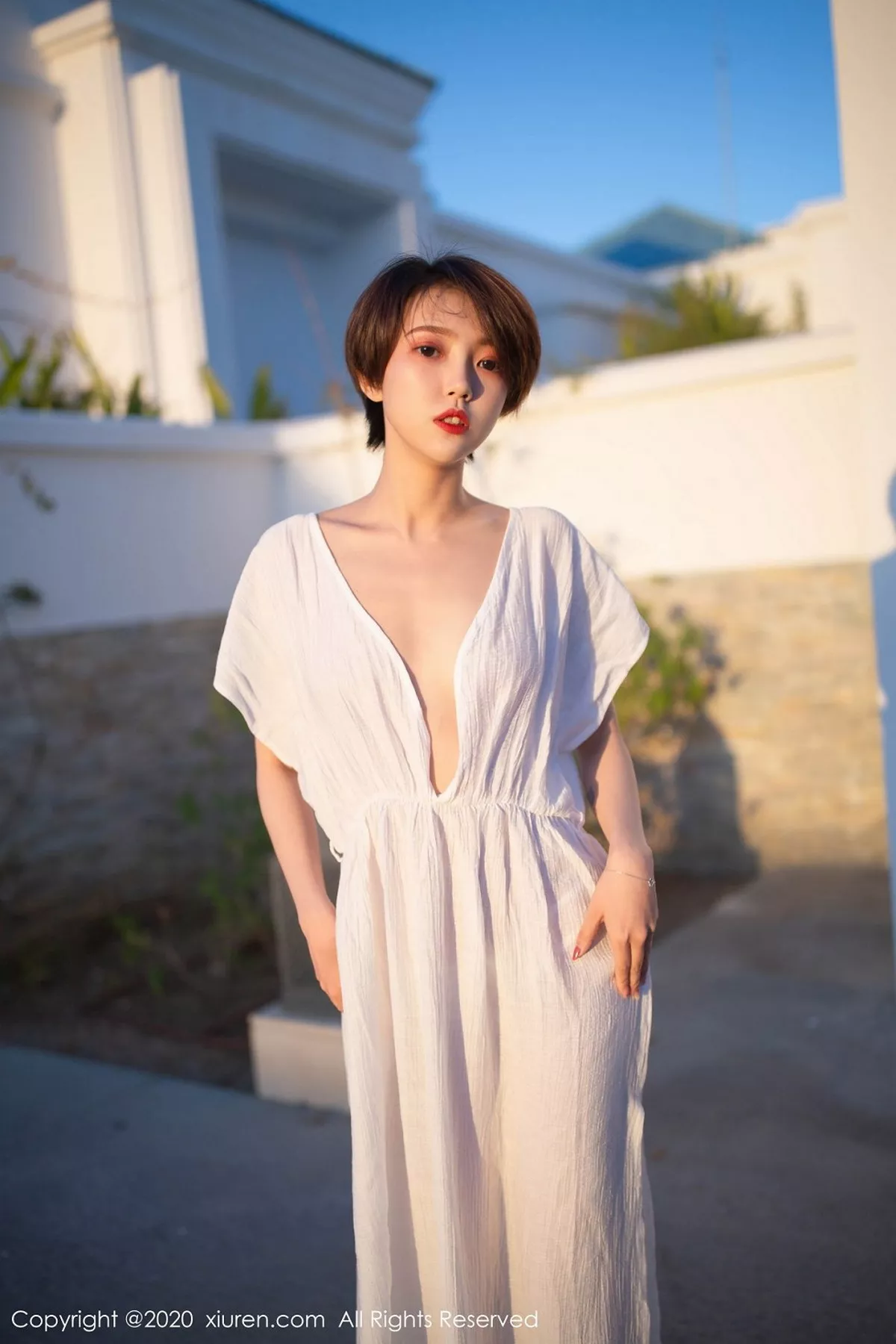 [XiuRen秀人网]第2405期冯木木写真 [82P]-001