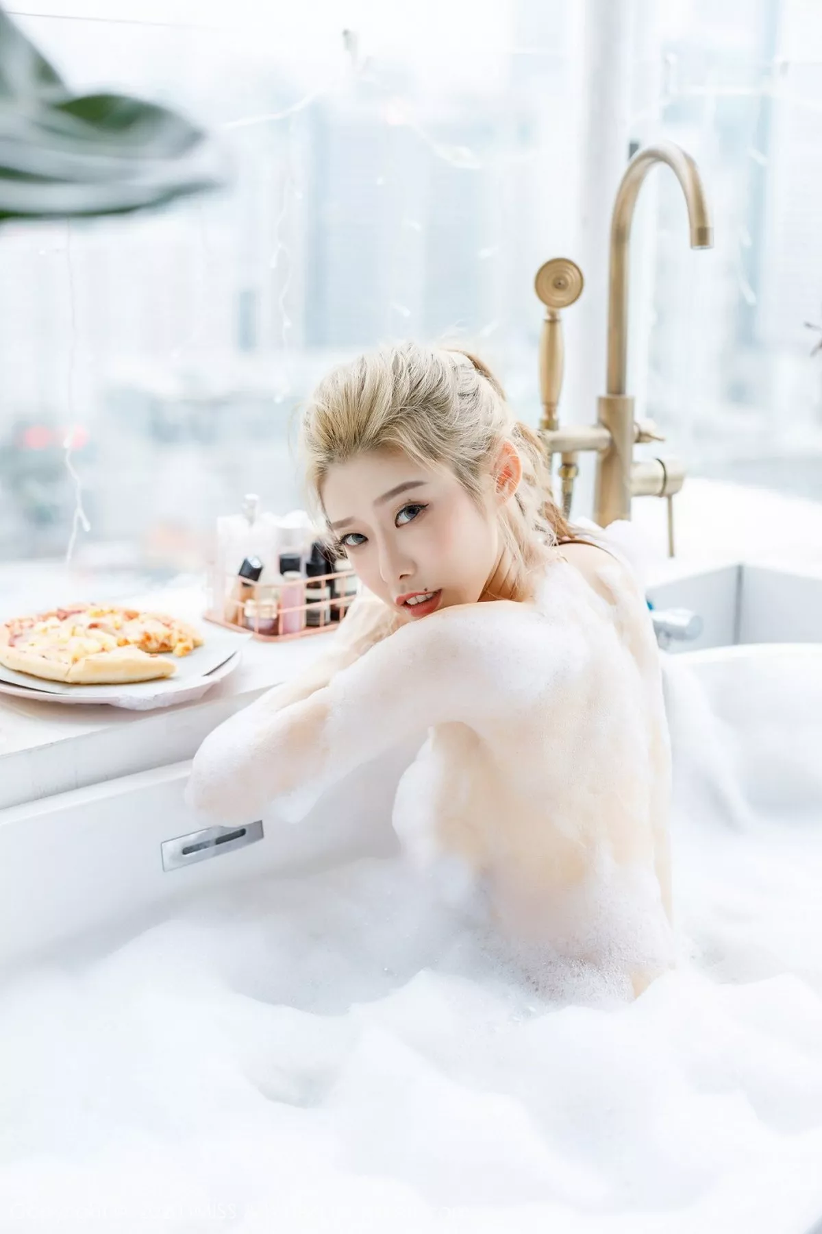 [Imiss爱蜜社]第490期luvian本能写真 [46P]-029