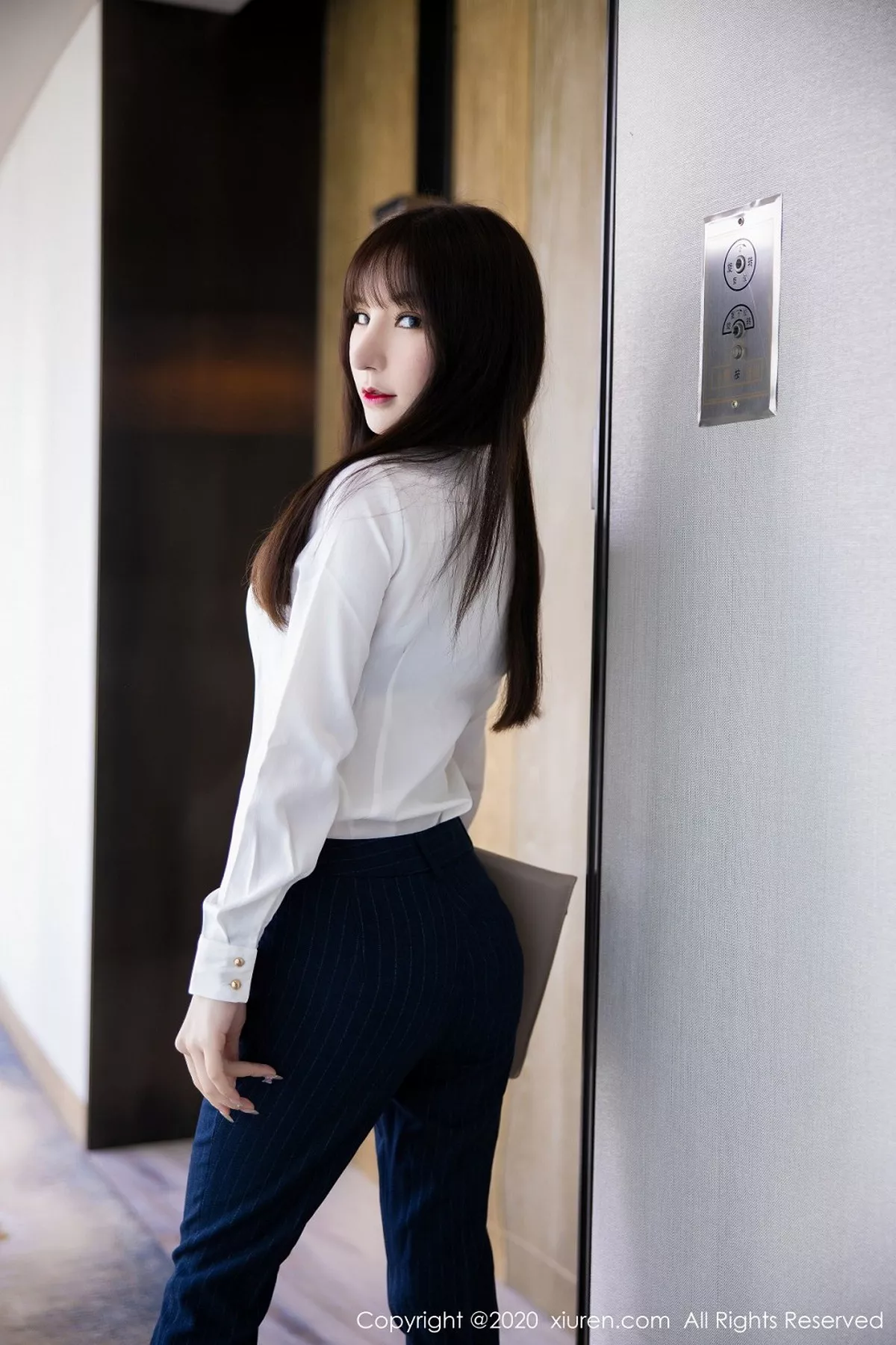 [XiuRen秀人网]第2356期周于希写真 [73P]-005