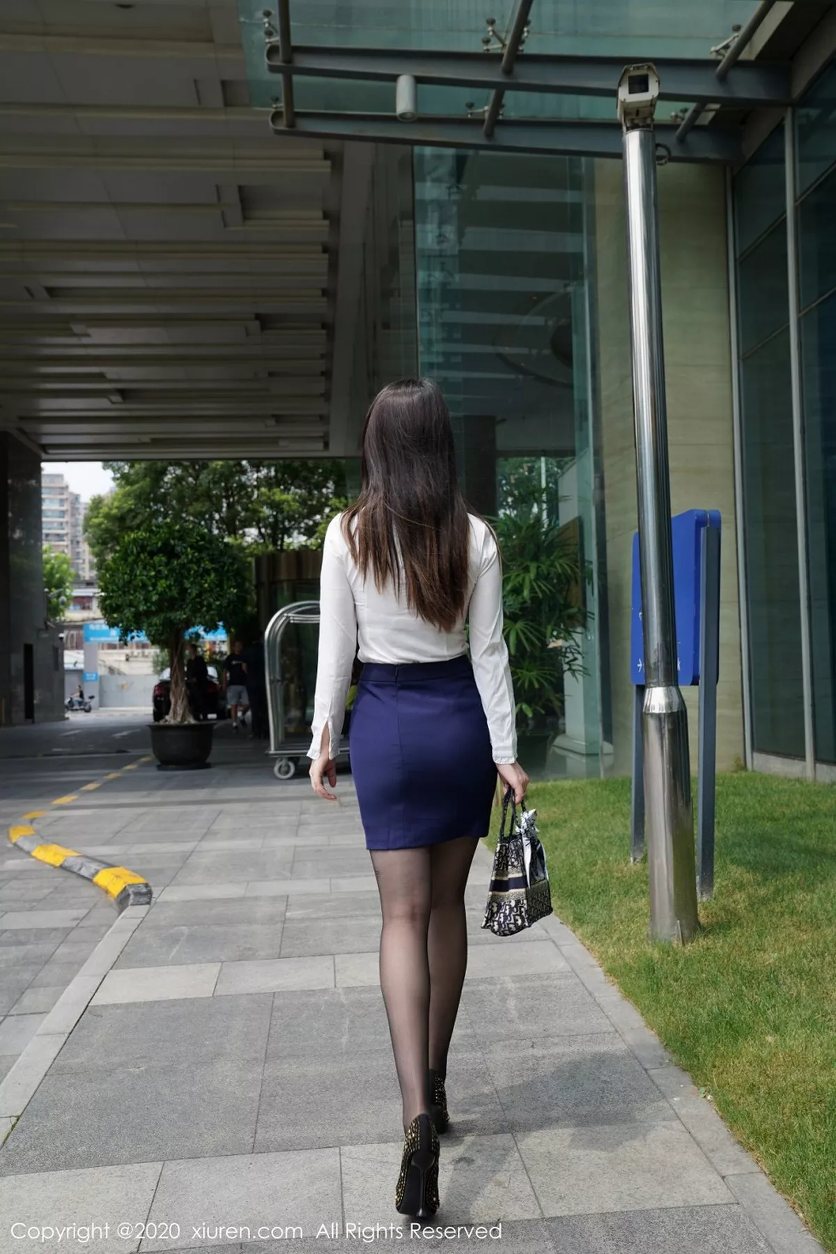 [XiuRen秀人网]第2437期诗诗kiki写真 [45P]-009