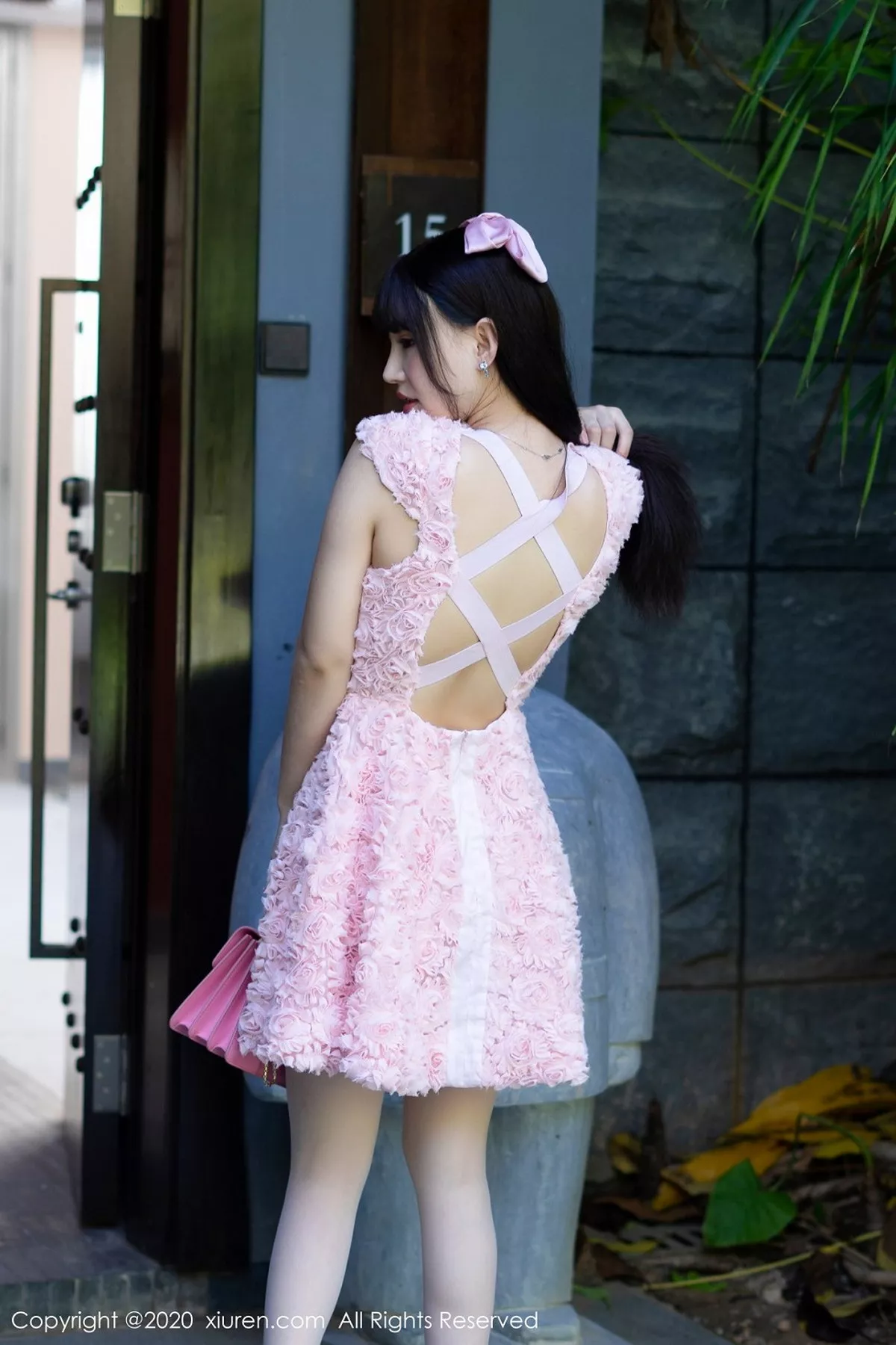[XiuRen秀人网]第2451期朱可儿写真 [51P]-001