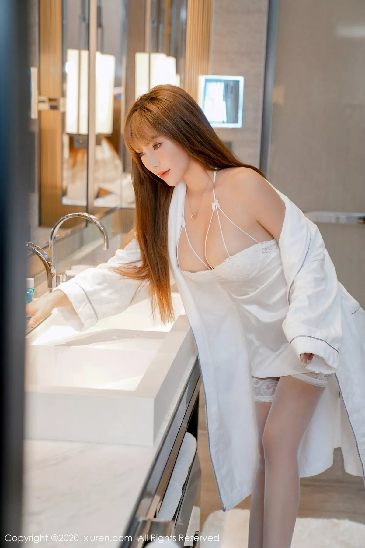[XiuRen秀人网]第2459期萌汉药写真 [61P]-007