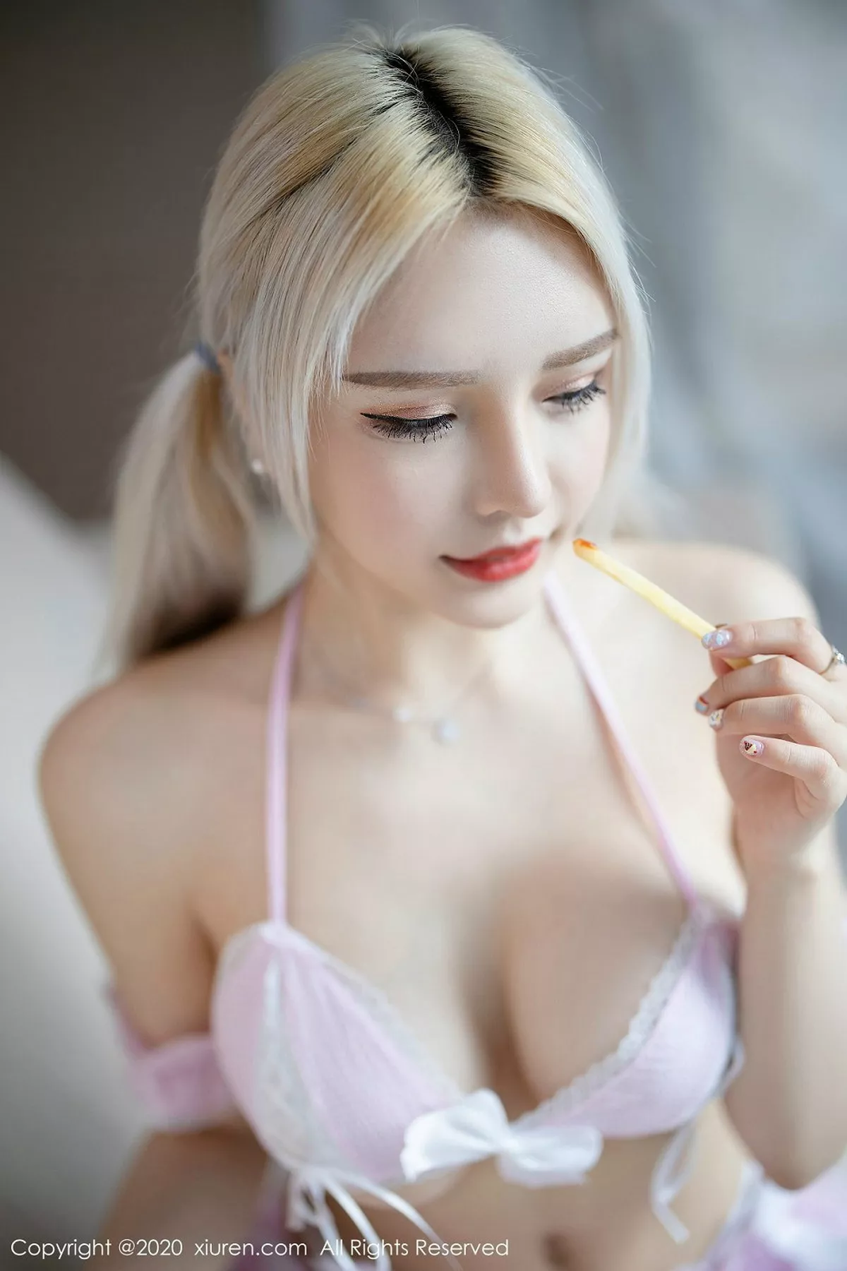 [XiuRen秀人网]第2467期淼淼小姐姐呀写真 [35P]-022