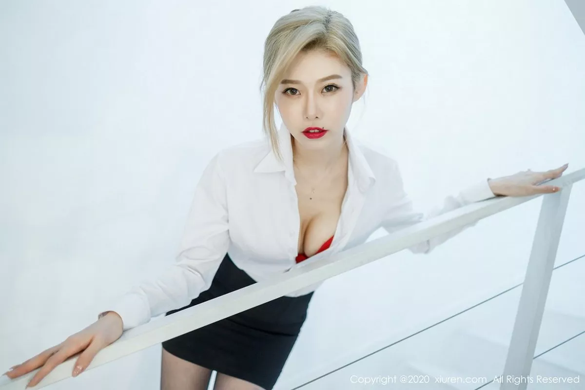 [XiuRen秀人网]第2466期luvian本能写真 [44P]-007