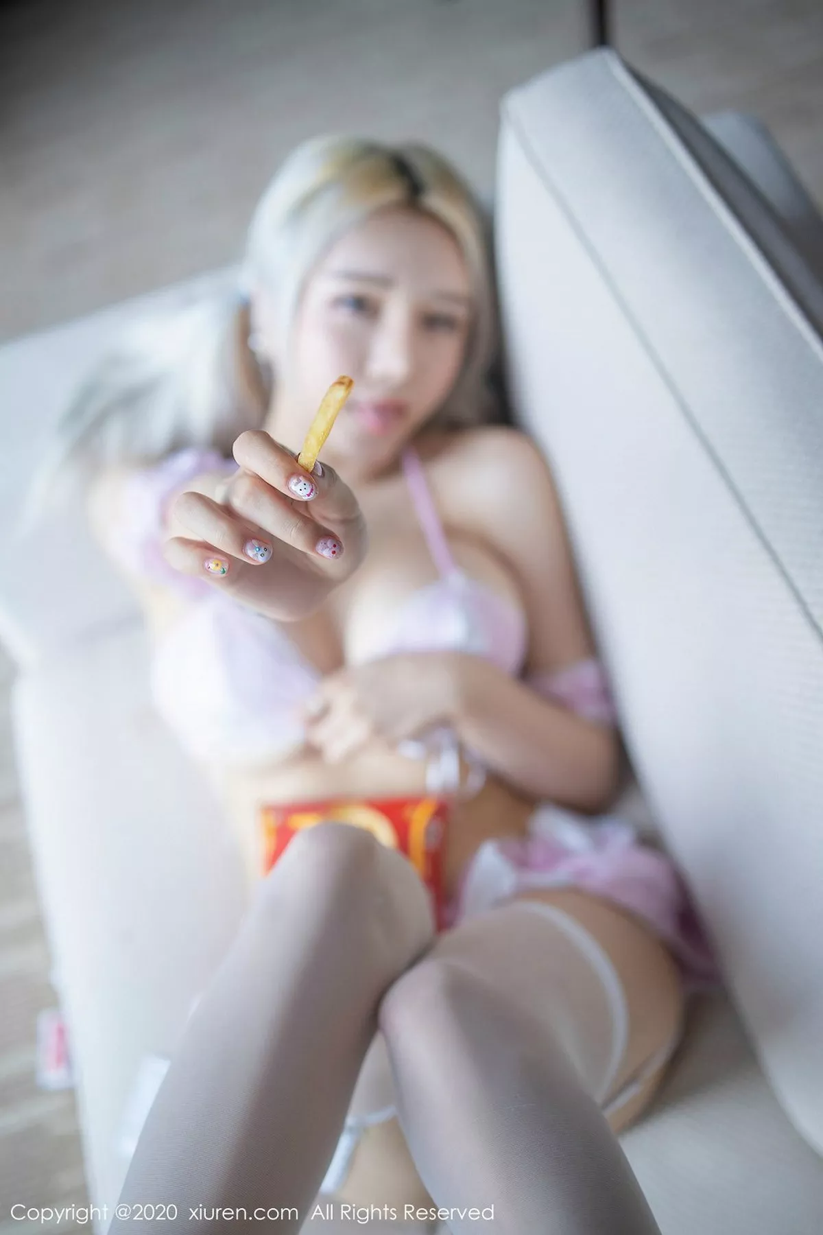 [XiuRen秀人网]第2467期淼淼小姐姐呀写真 [35P]-006