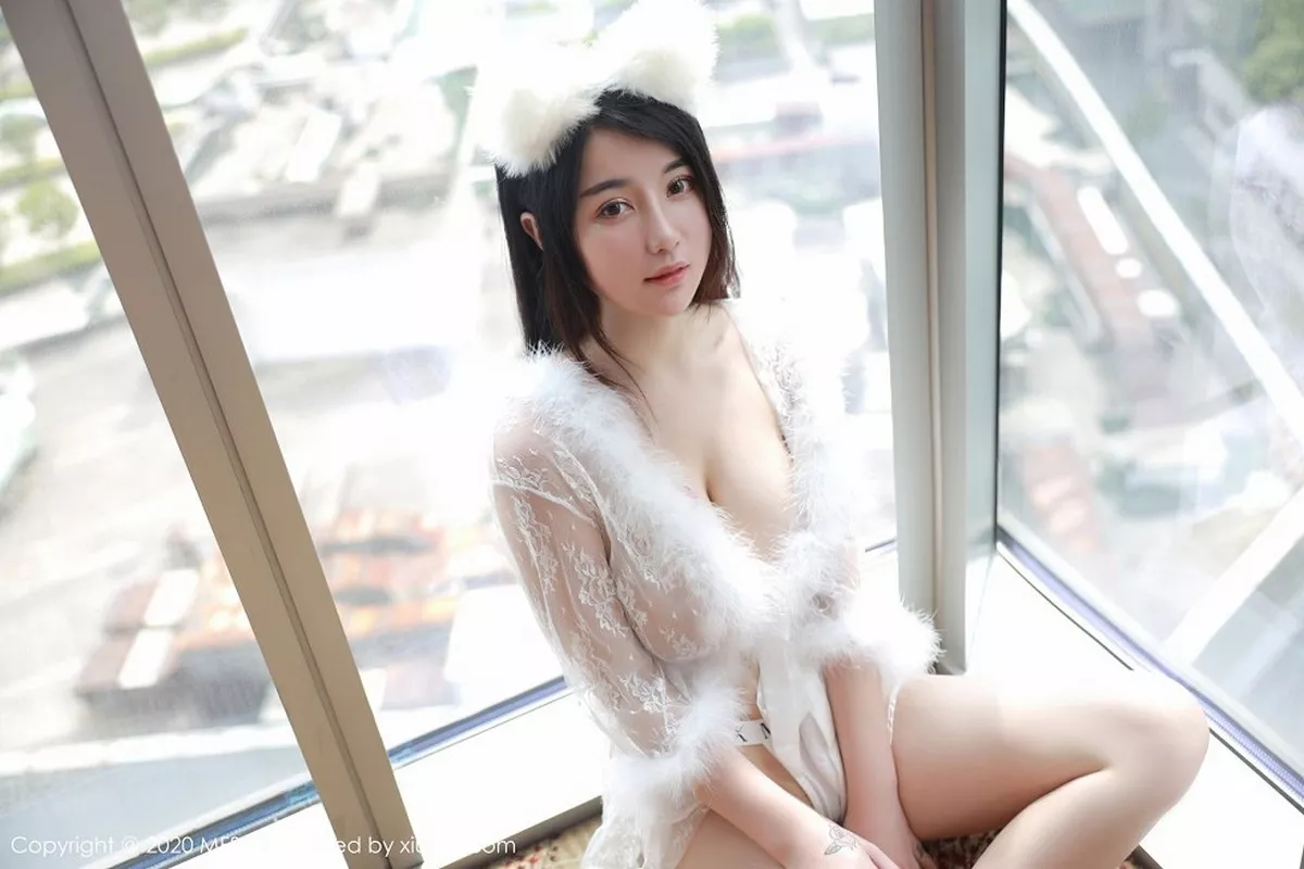 [MFStar模范学院]第353期美七写真 [45P]-010