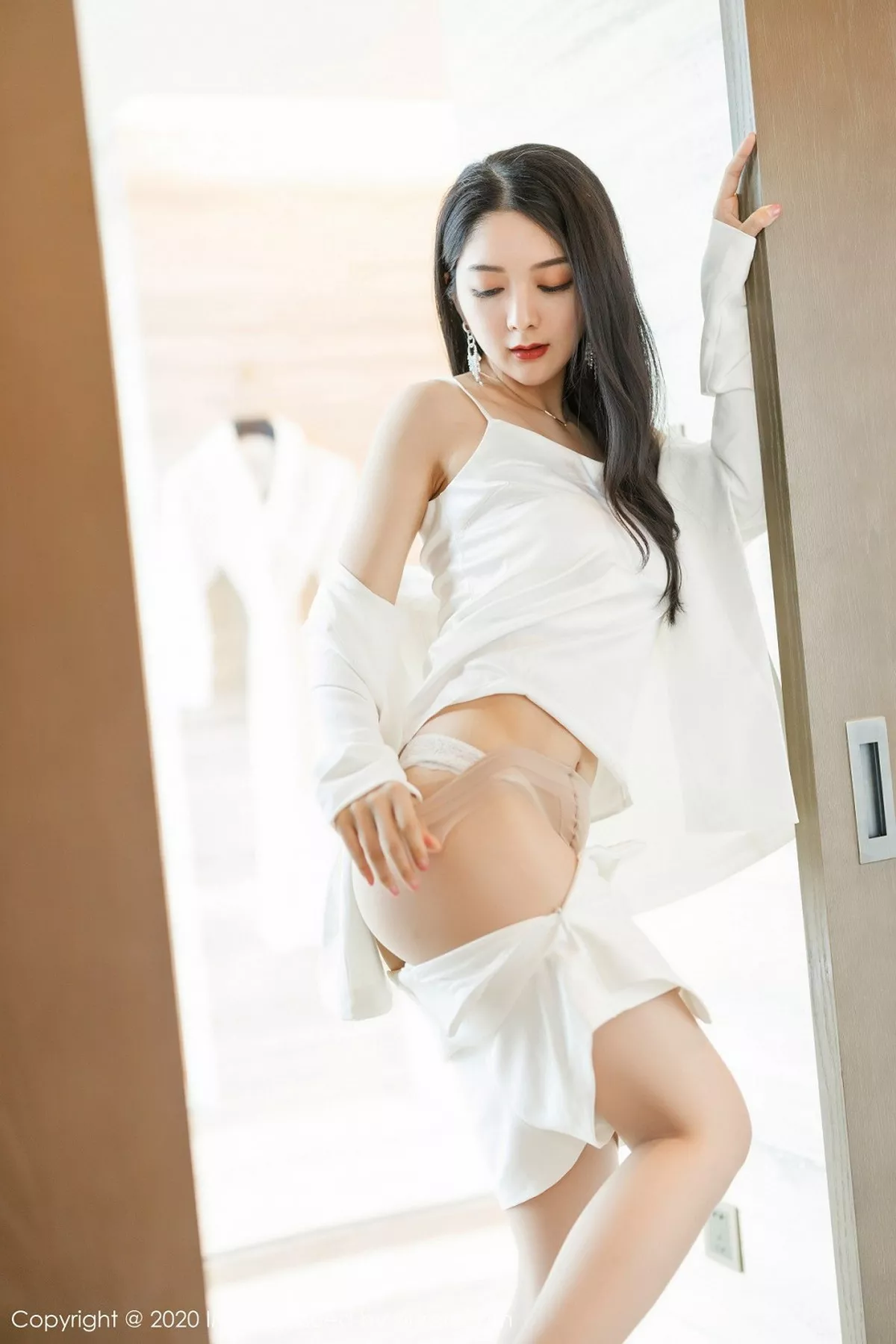 [Imiss爱蜜社]第484期小热巴写真 [73P]-043