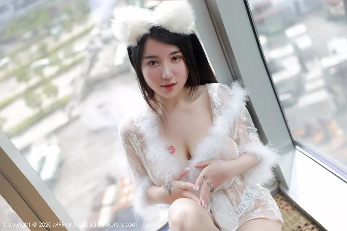 [MFStar模范学院]第353期美七写真 [45P]-012