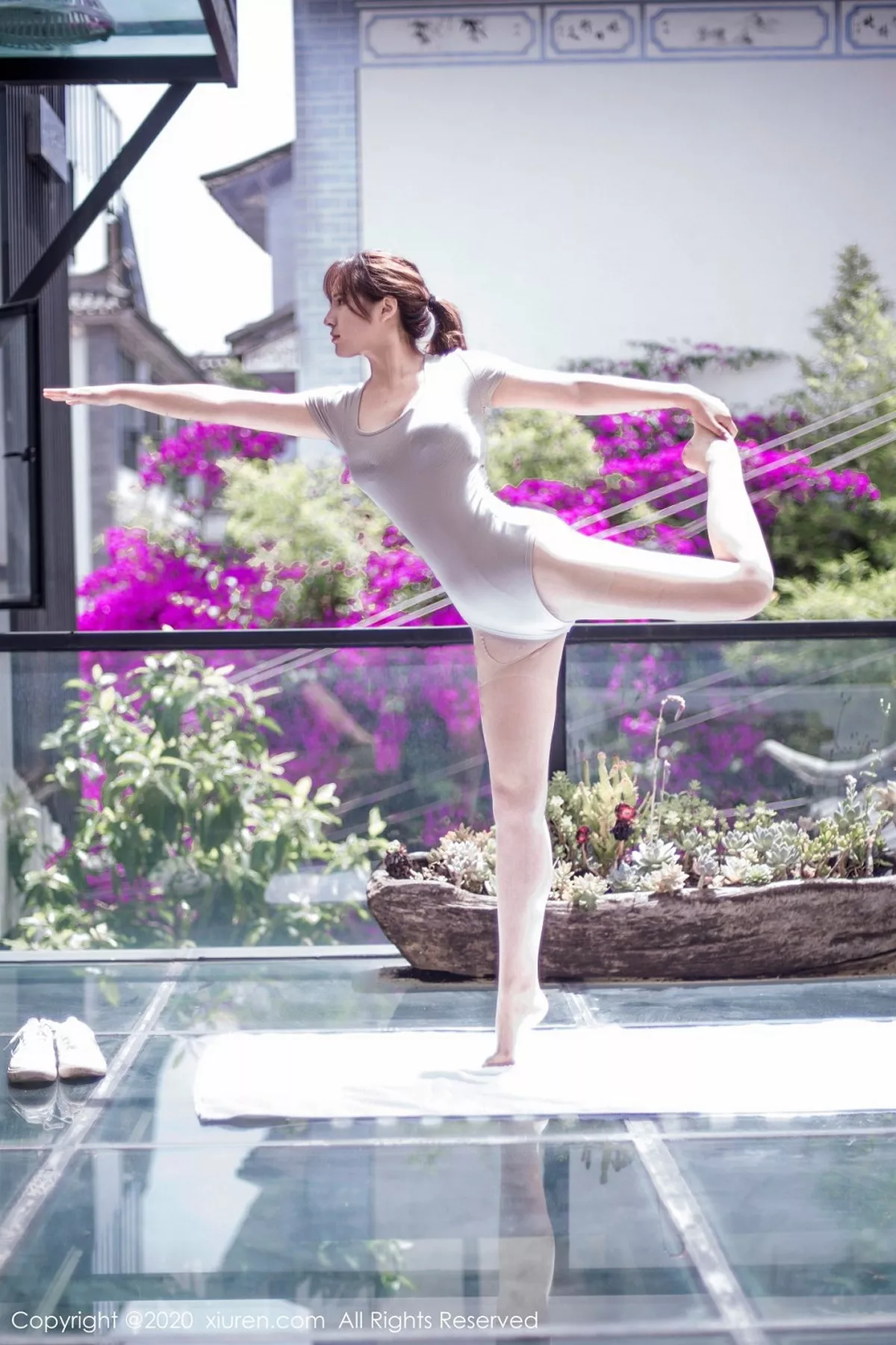 [XiuRen秀人网]第2370期久久Aimee写真 [70P]-036