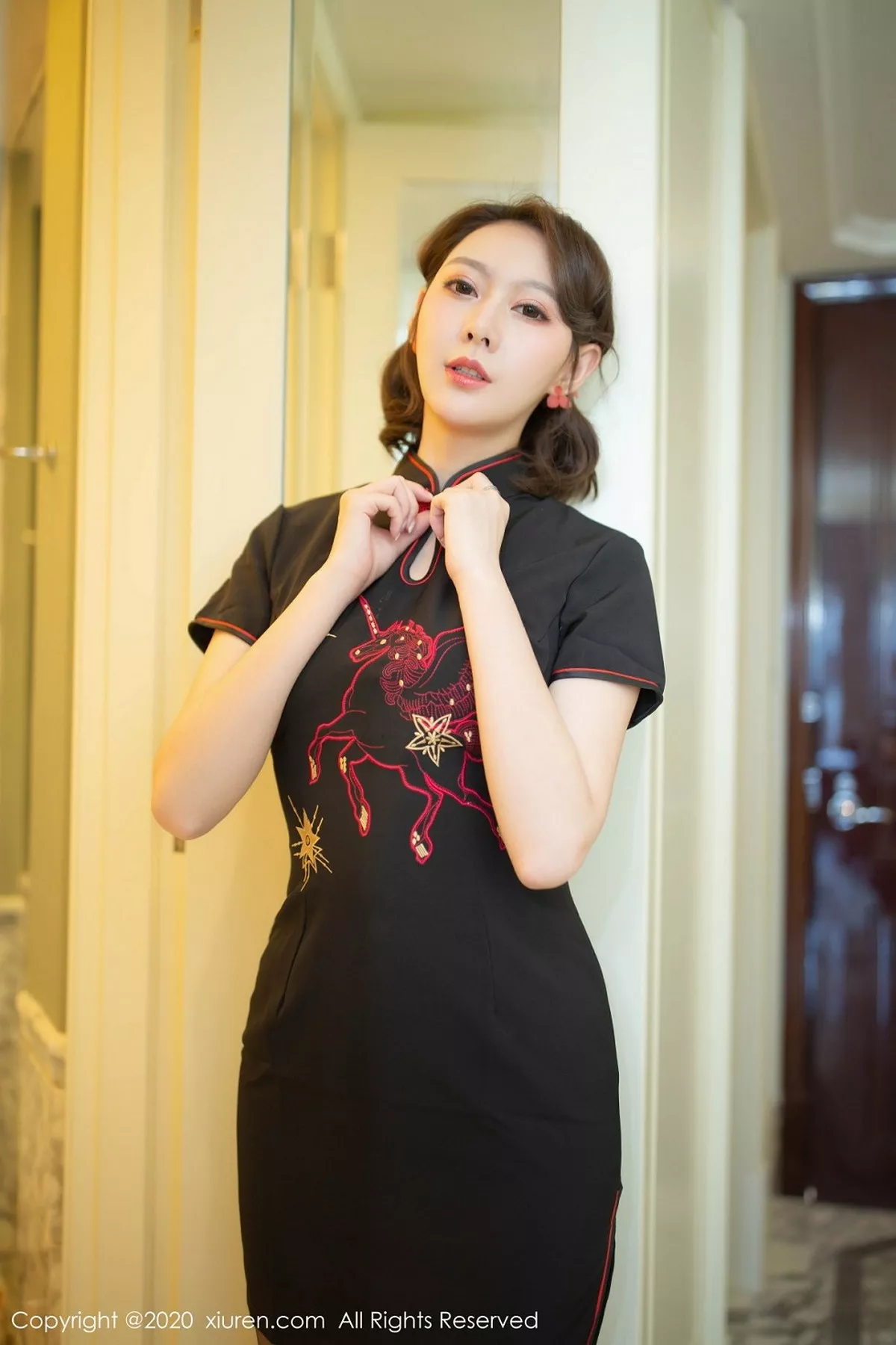 [XiuRen秀人网]第2379期艺轩写真 [84P]-013
