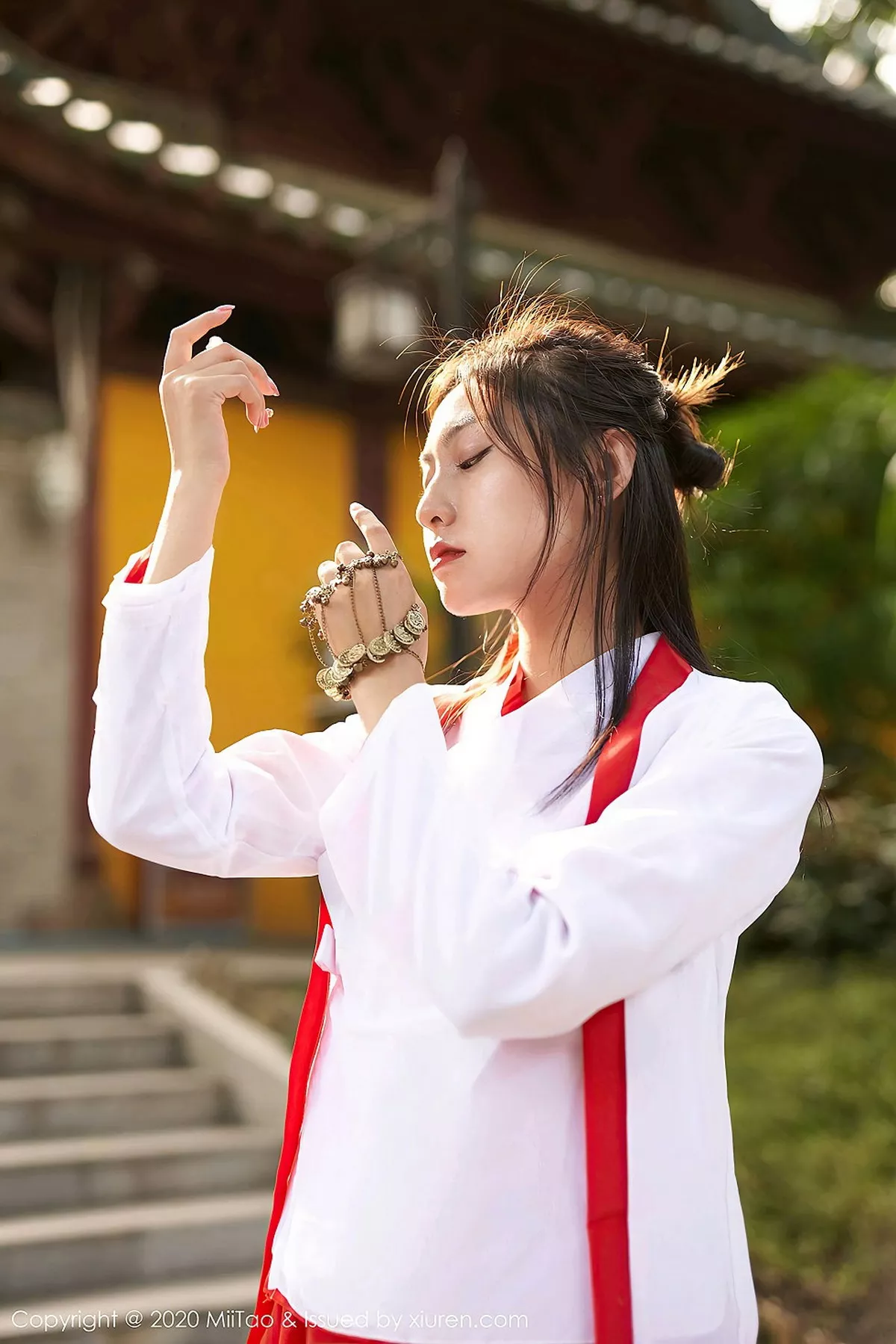[MiiTao蜜桃社]第142期茵茵简写真 [34P]-029