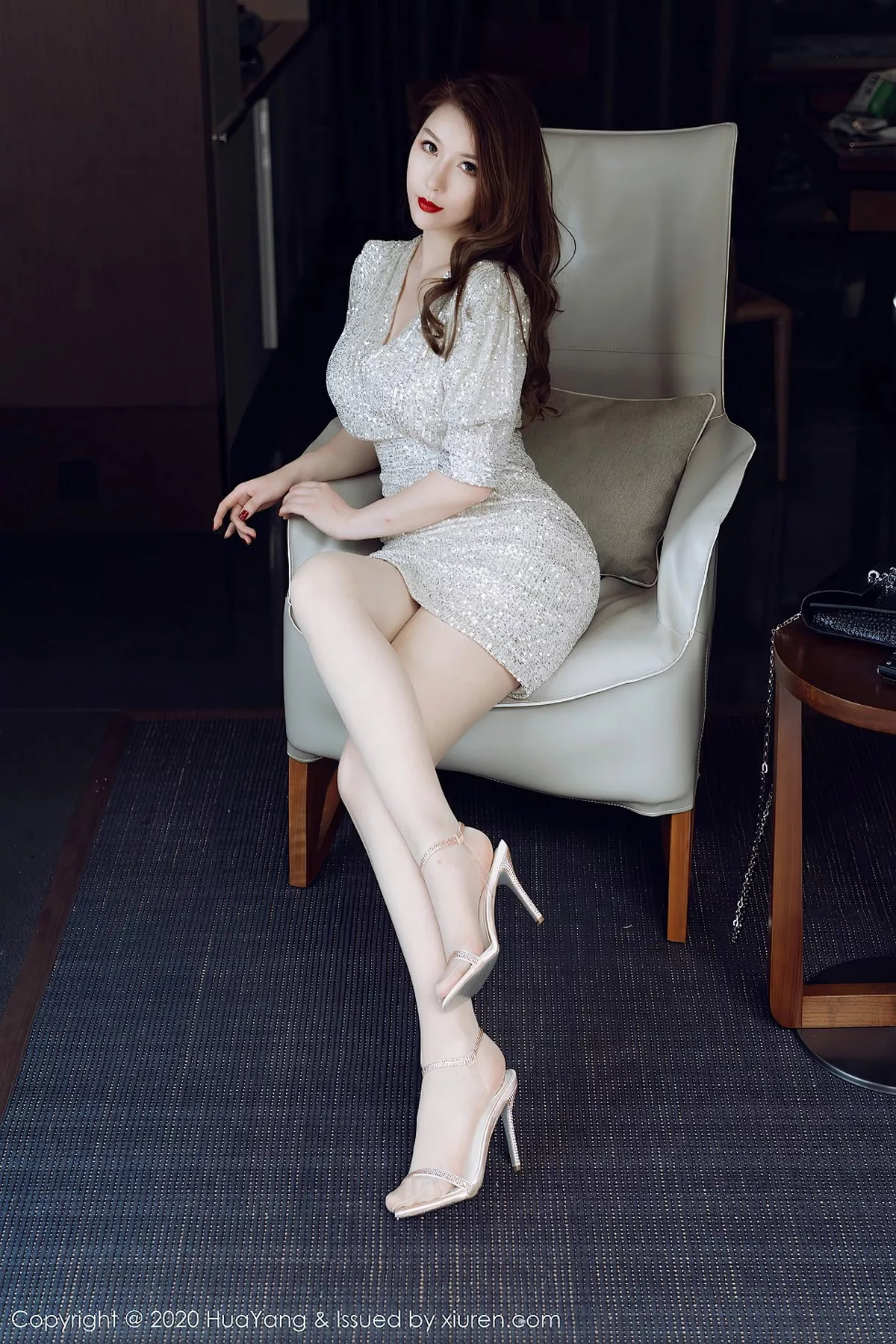 [HuaYang花漾]第283期尤妮丝写真 [53P]-003