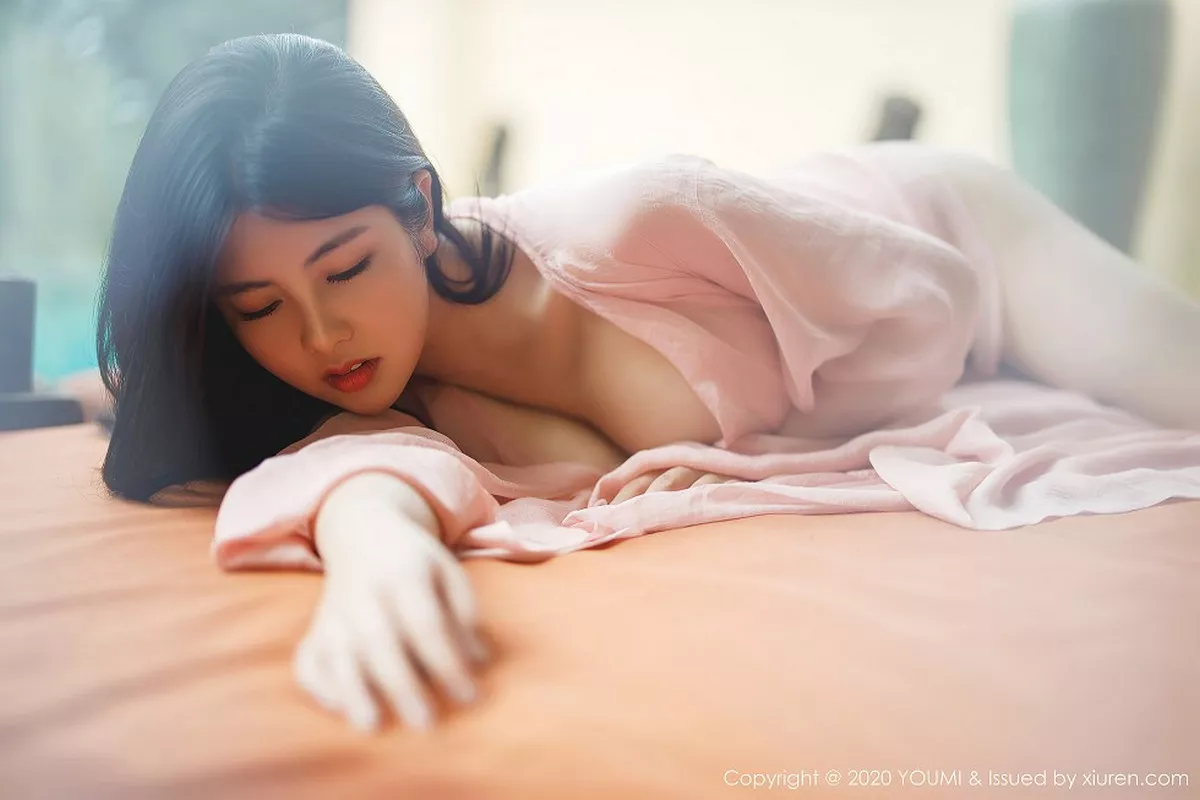 [YouMi尤蜜荟]第523期娜露写真 [89P]-053