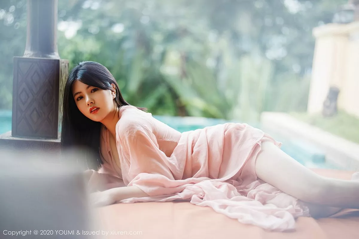 [YouMi尤蜜荟]第523期娜露写真 [89P]-043
