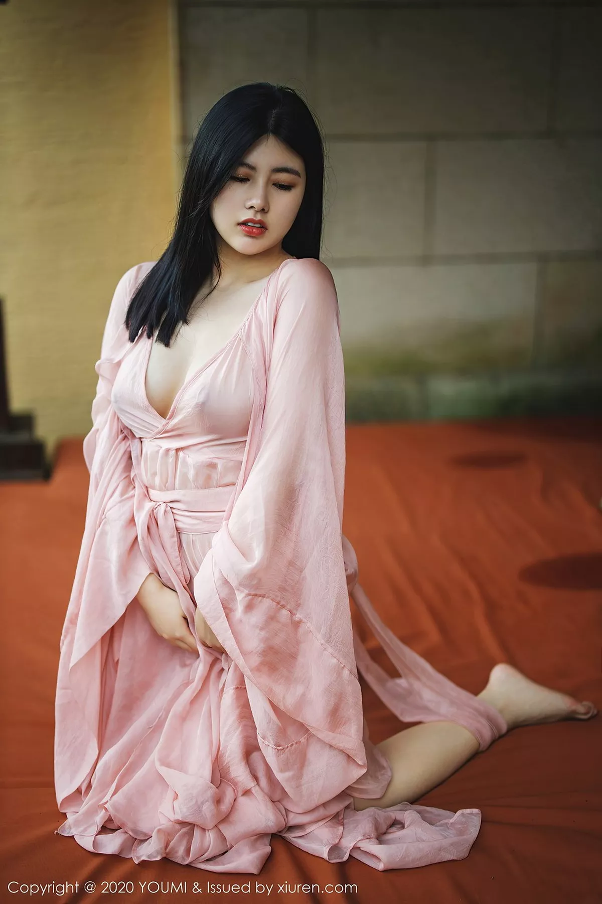[YouMi尤蜜荟]第523期娜露写真 [89P]-016