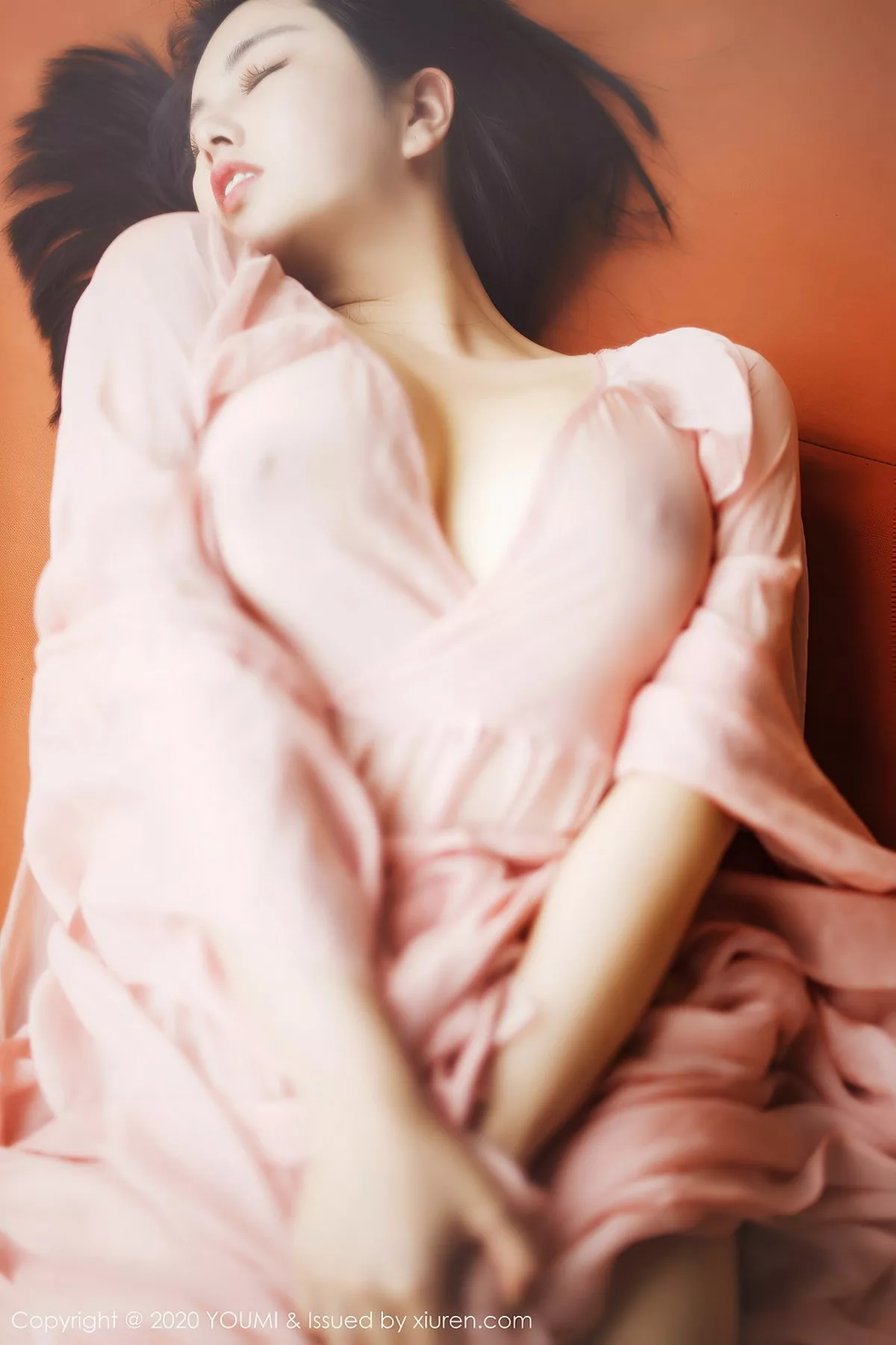 [YouMi尤蜜荟]第523期娜露写真 [89P]-069