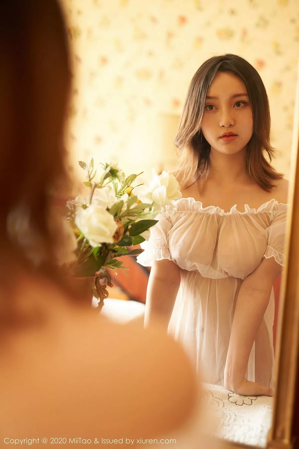 [MiiTao蜜桃社]第143期月月写真 [30P]-010