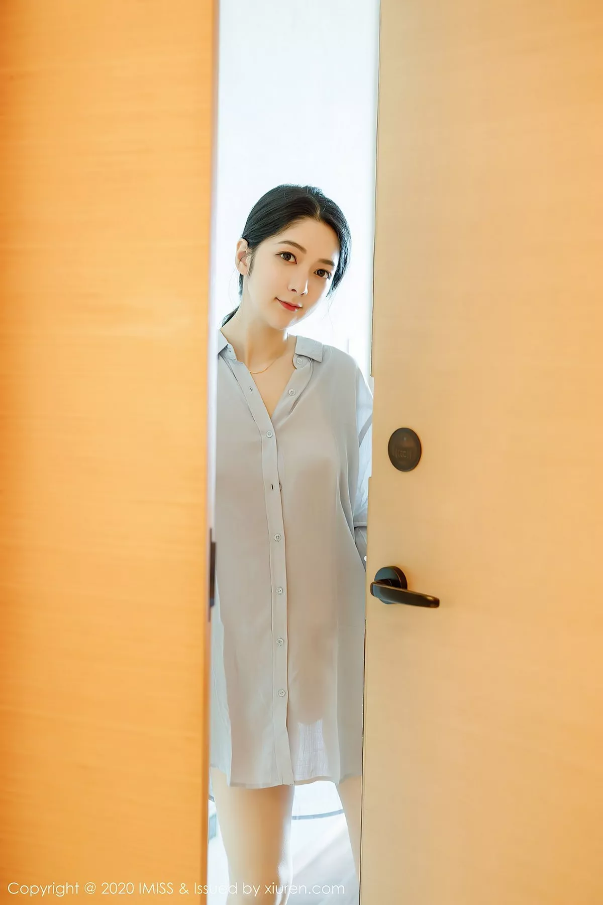 [Imiss爱蜜社]第499期小热巴写真 [52P]-001