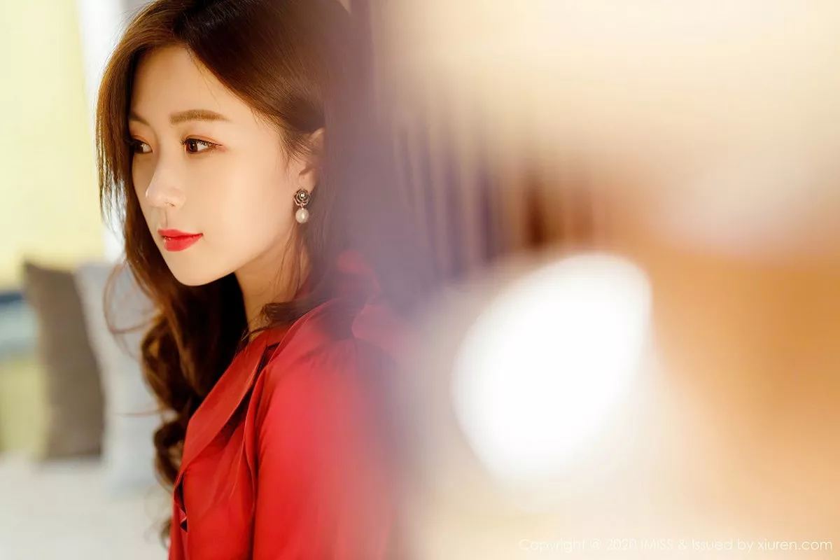 [Imiss爱蜜社]第502期杨紫嫣写真 [55P]-012
