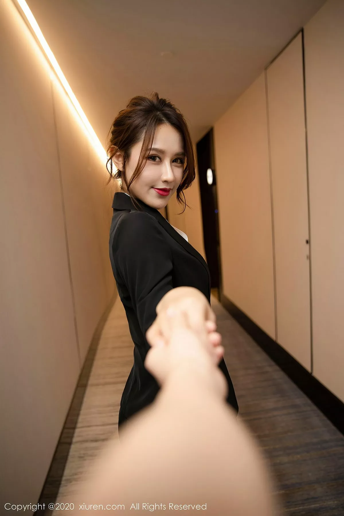 [XiuRen秀人网]第2580期徐安安写真 [86P]-021