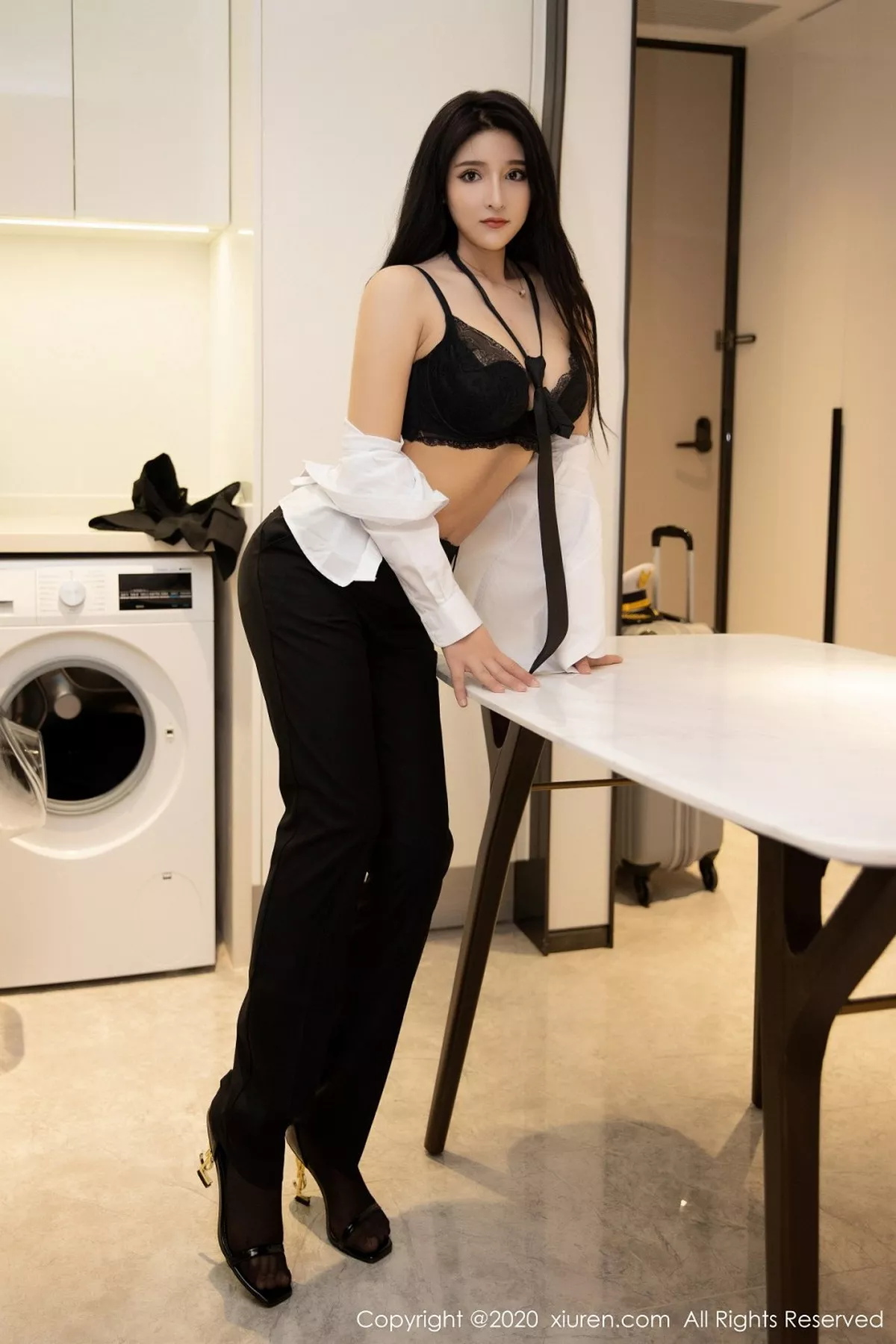 [XiuRen秀人网]第2484期蛛妹妹妹写真 [59P]-024