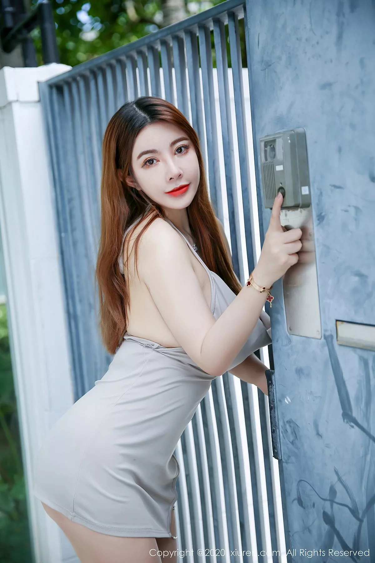 [XiuRen秀人网]第2593期软软Roro写真 [48P]-017