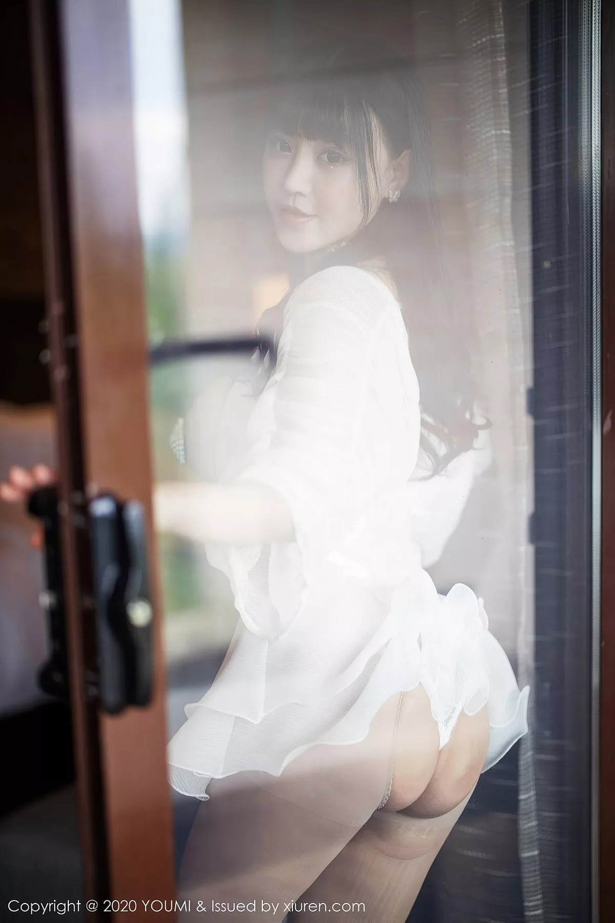 [YouMi尤蜜荟]第532期甜甜可儿写真 [58P]-003