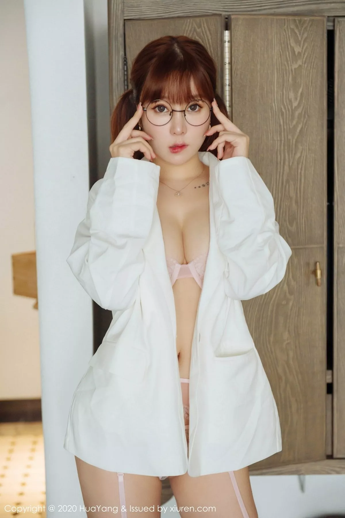 [HuaYang花漾]第277期王雨纯写真 [51P]-002