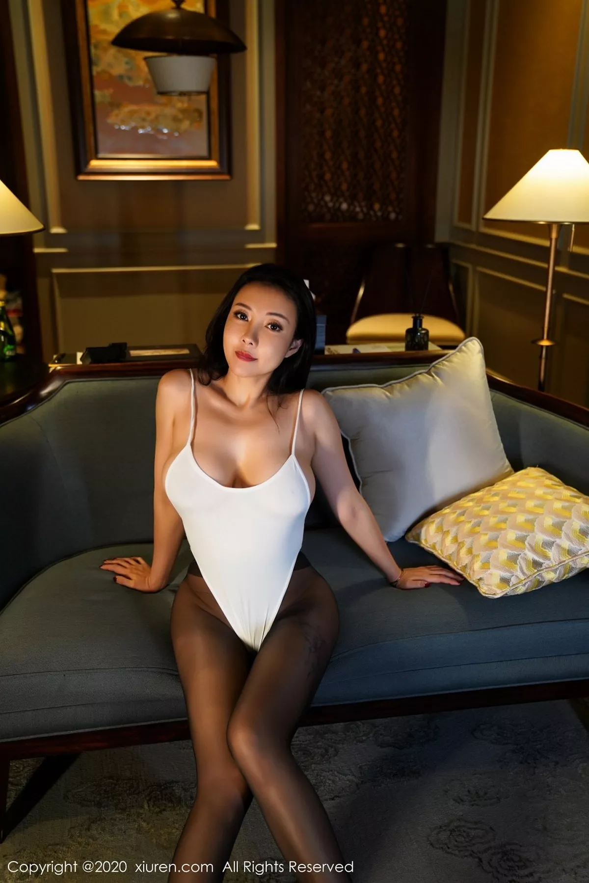 [XiuRen秀人网]第2490期果儿写真 [41P]-019