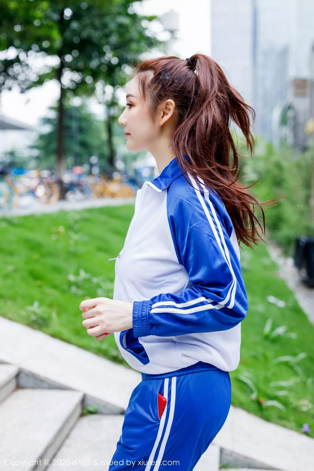 [Imiss爱蜜社]第496期Evon写真 [65P]-004