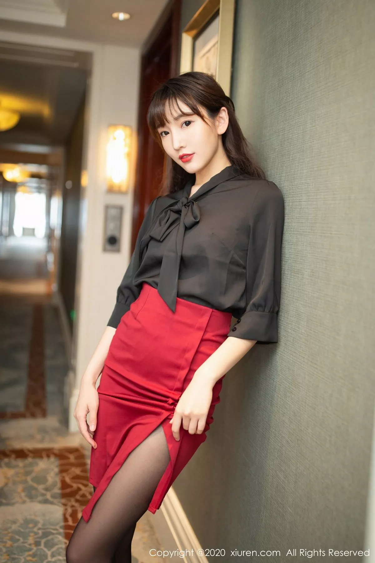 [XiuRen秀人网]第2498期陆萱萱写真 [82P]-003