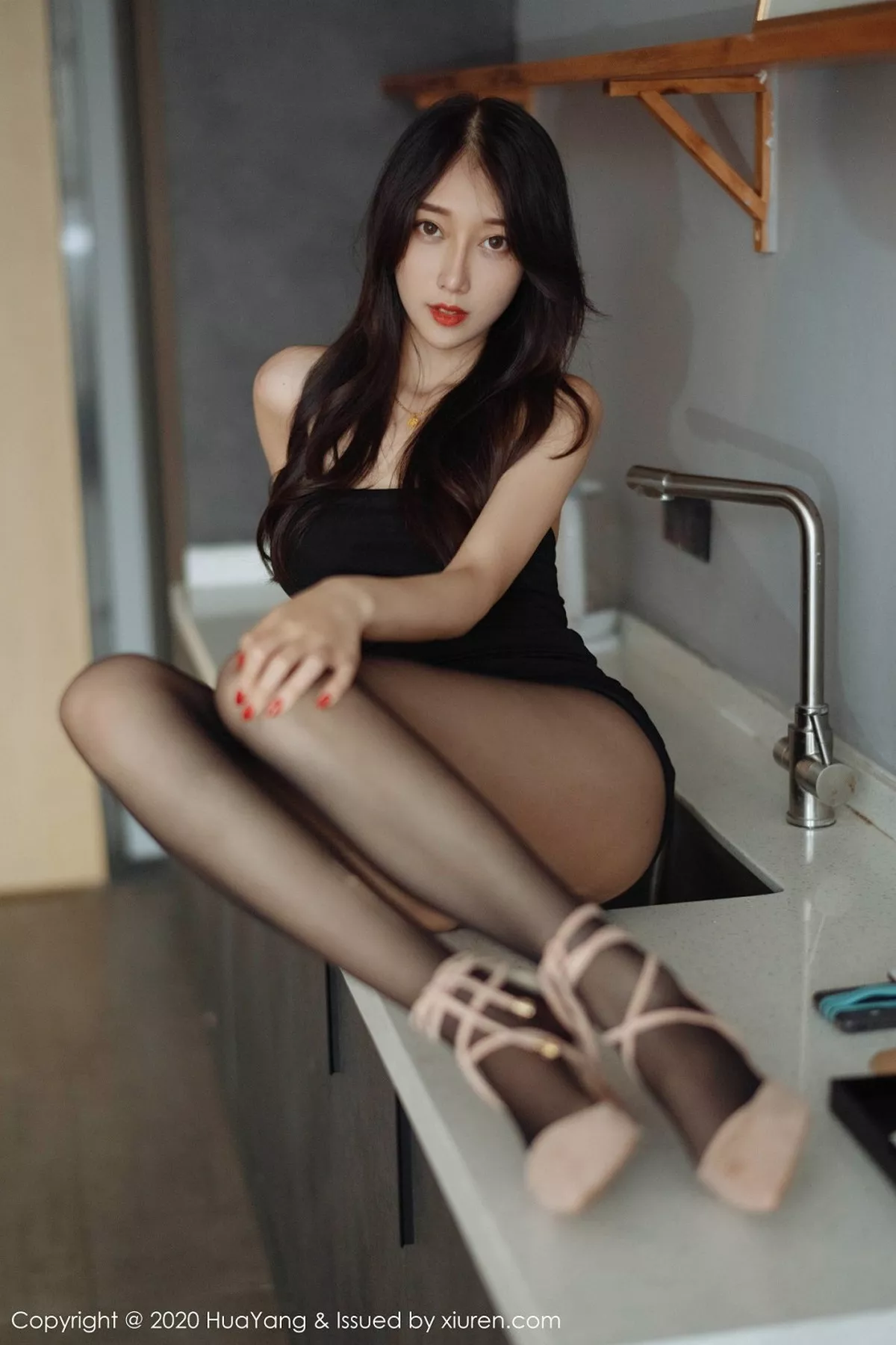 [HuaYang花漾]第279期玥儿玥写真 [71P]-050