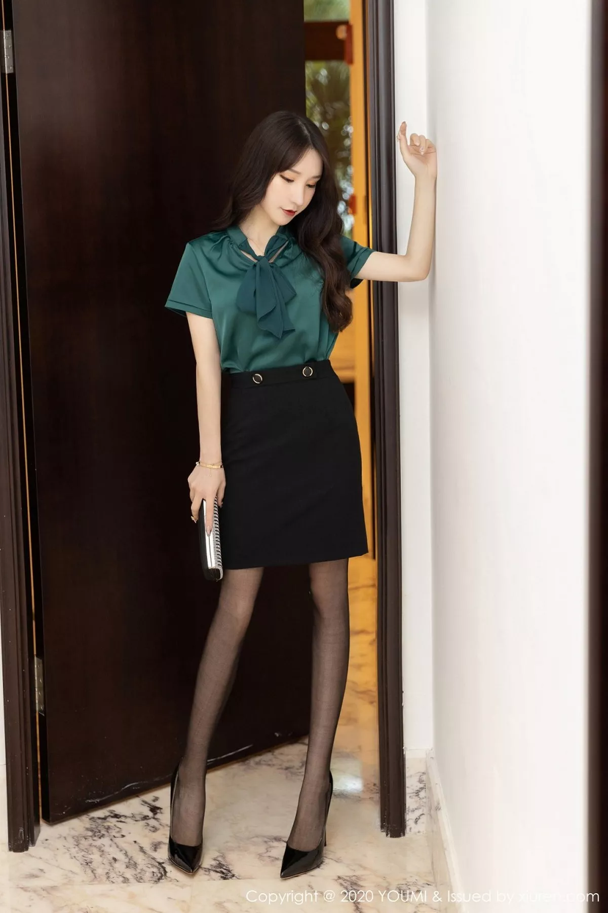 [YouMi尤蜜荟]第519期周于希写真 [64P]-002