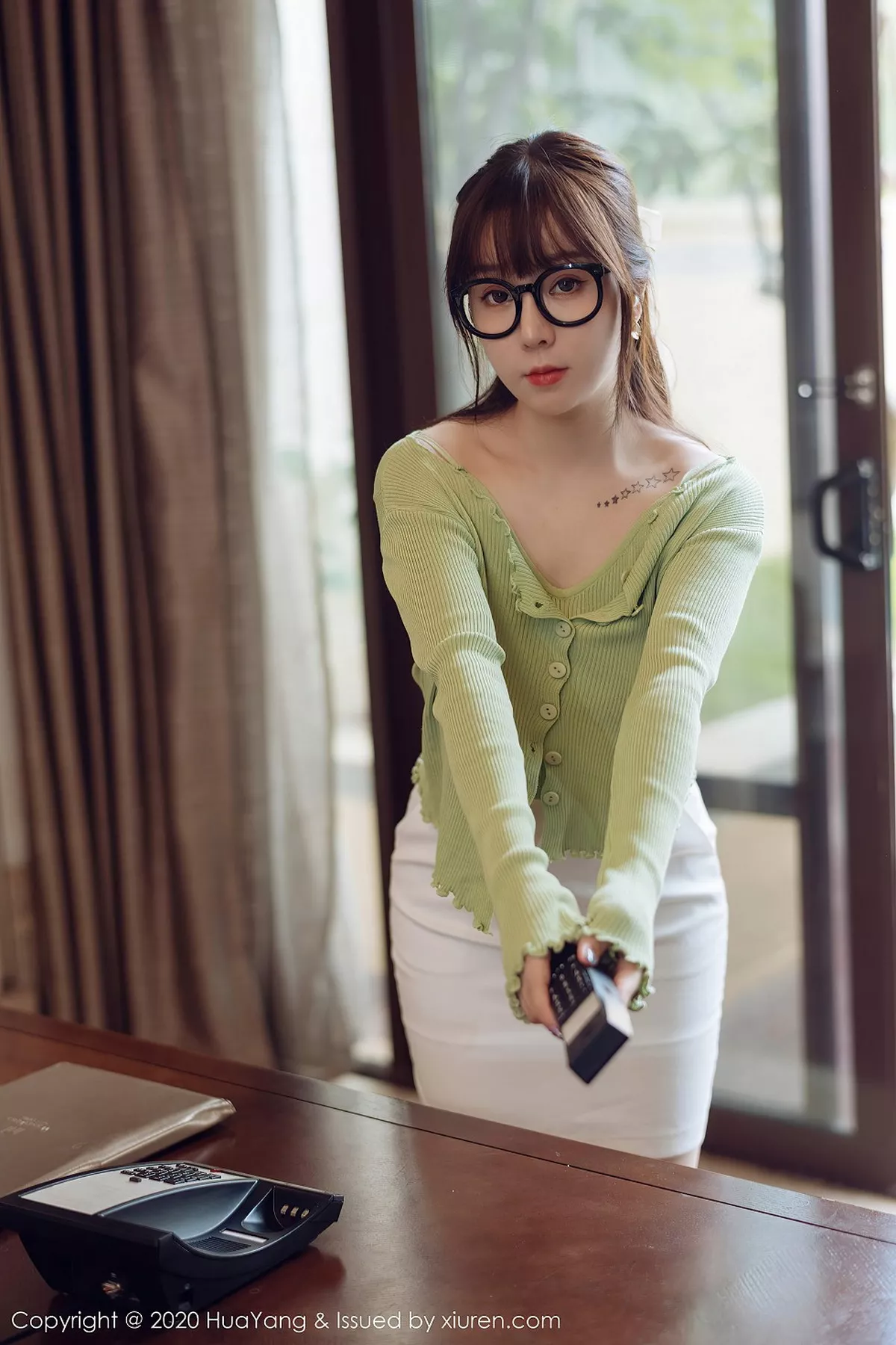 [HuaYang花漾]第298期王雨纯写真 [80P]-011