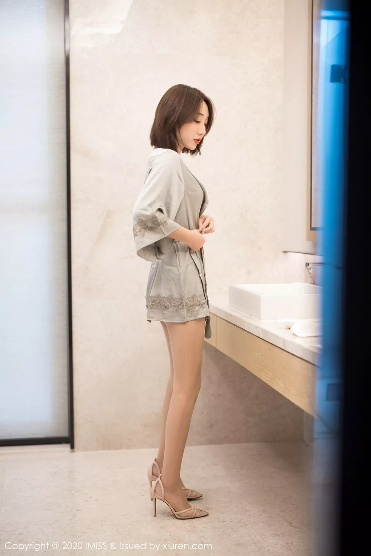 [Imiss爱蜜社]第510期九月生写真 [44P]-001