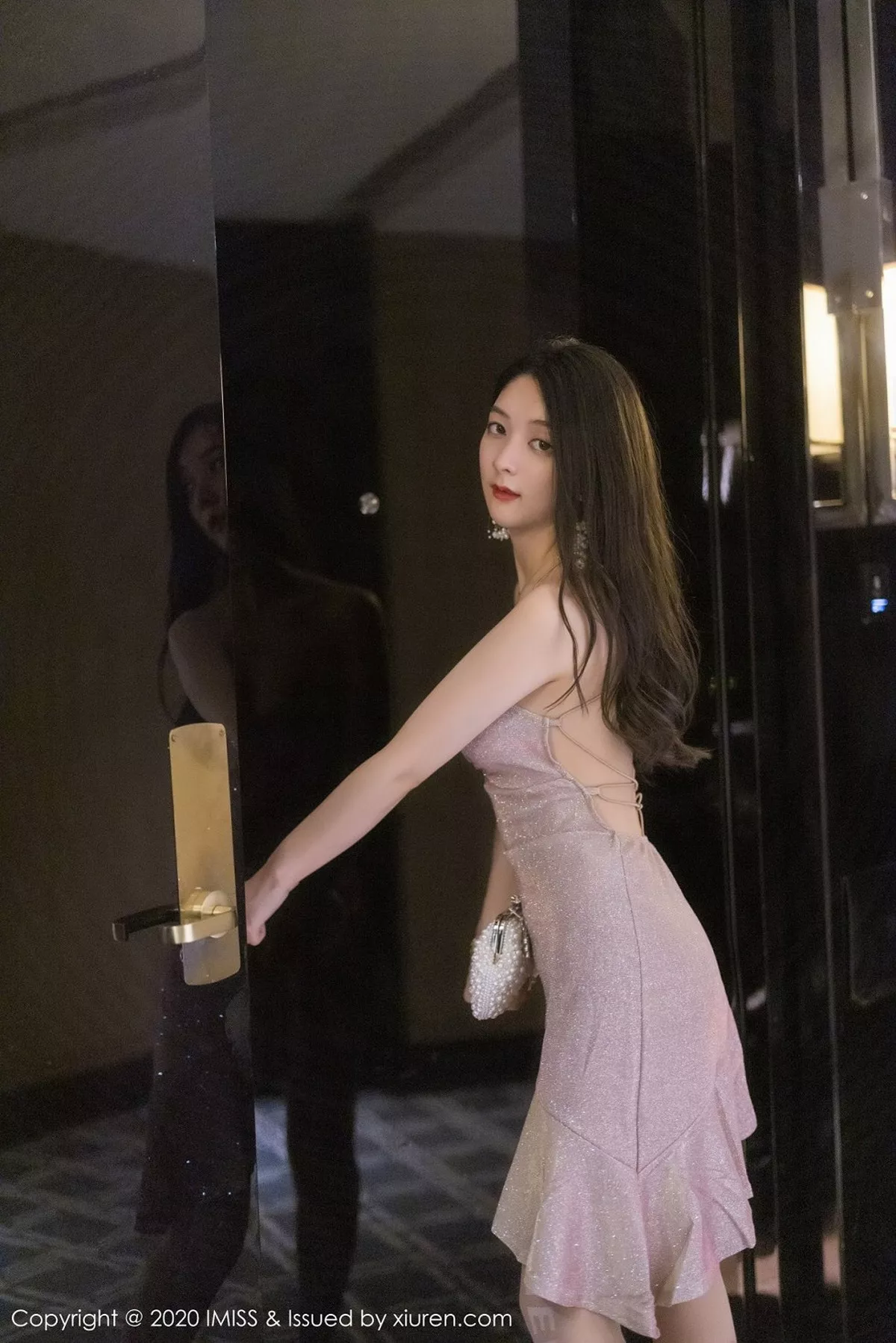 [Imiss爱蜜社]第511期小热巴写真 [55P]-011